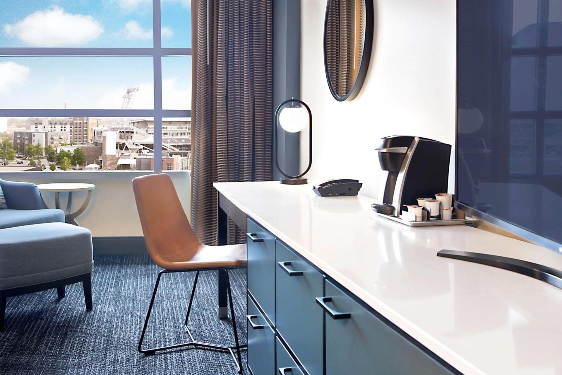 Hilton Omaha photo 66