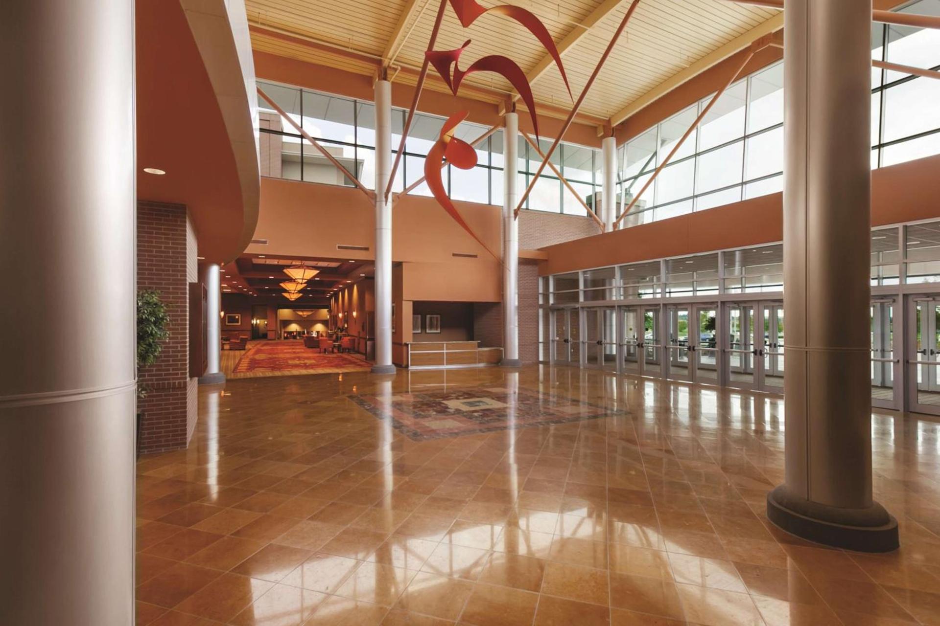 Embassy Suites Omaha- La Vista/ Hotel & Conference Center photo 8