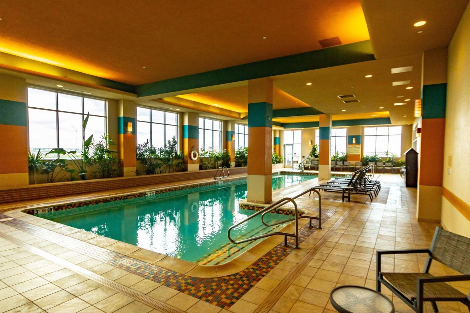 Embassy Suites Omaha- La Vista/ Hotel & Conference Center photo 9