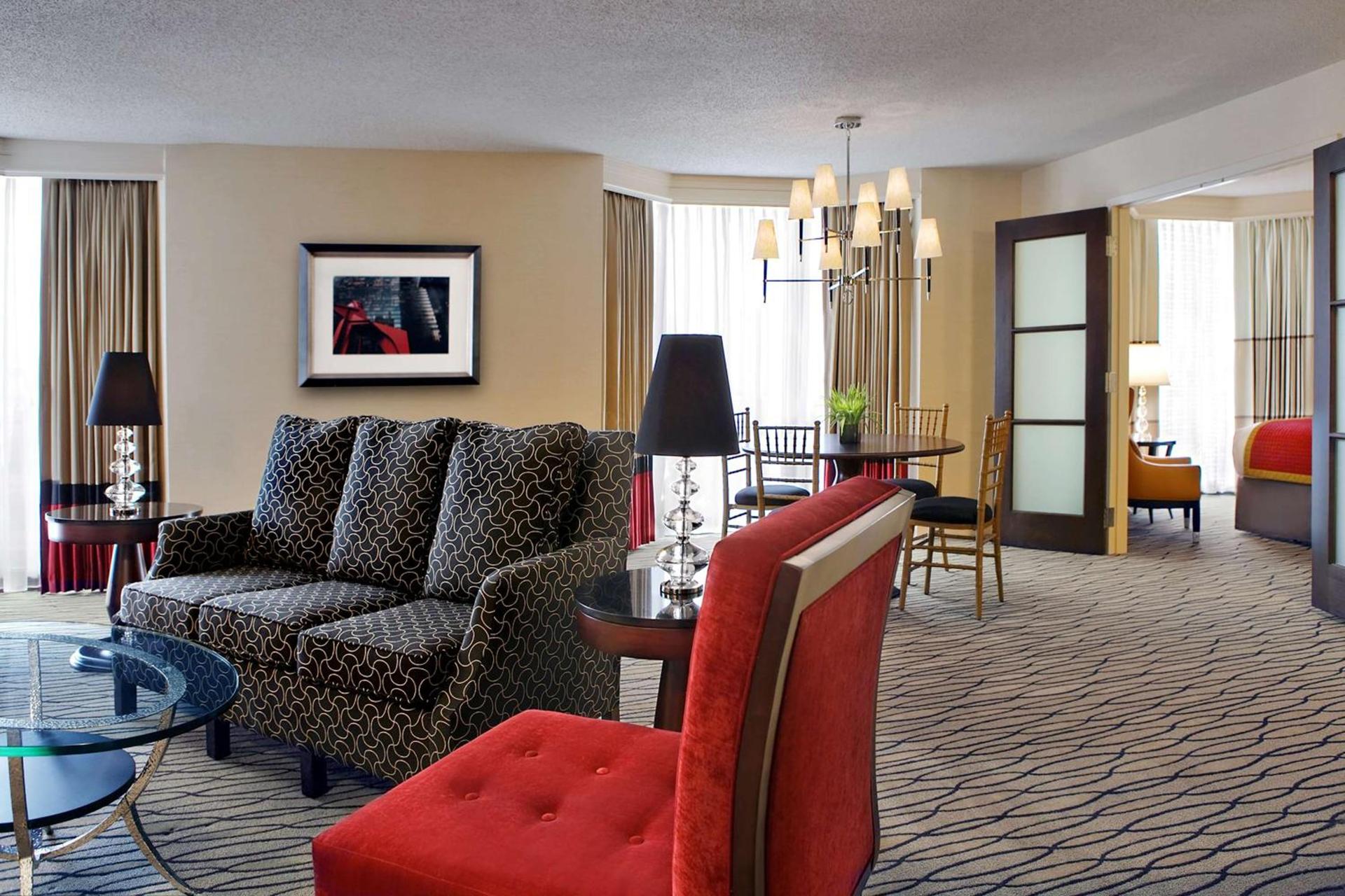 Hilton Rosemont Chicago O'Hare photo 39