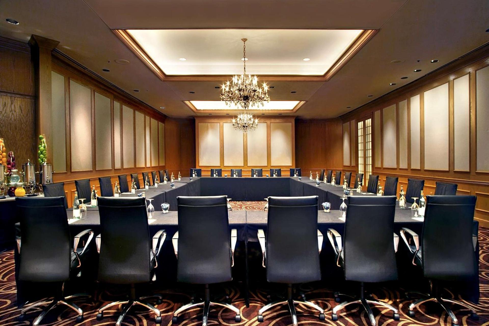 Hilton Rosemont Chicago O'Hare photo 50