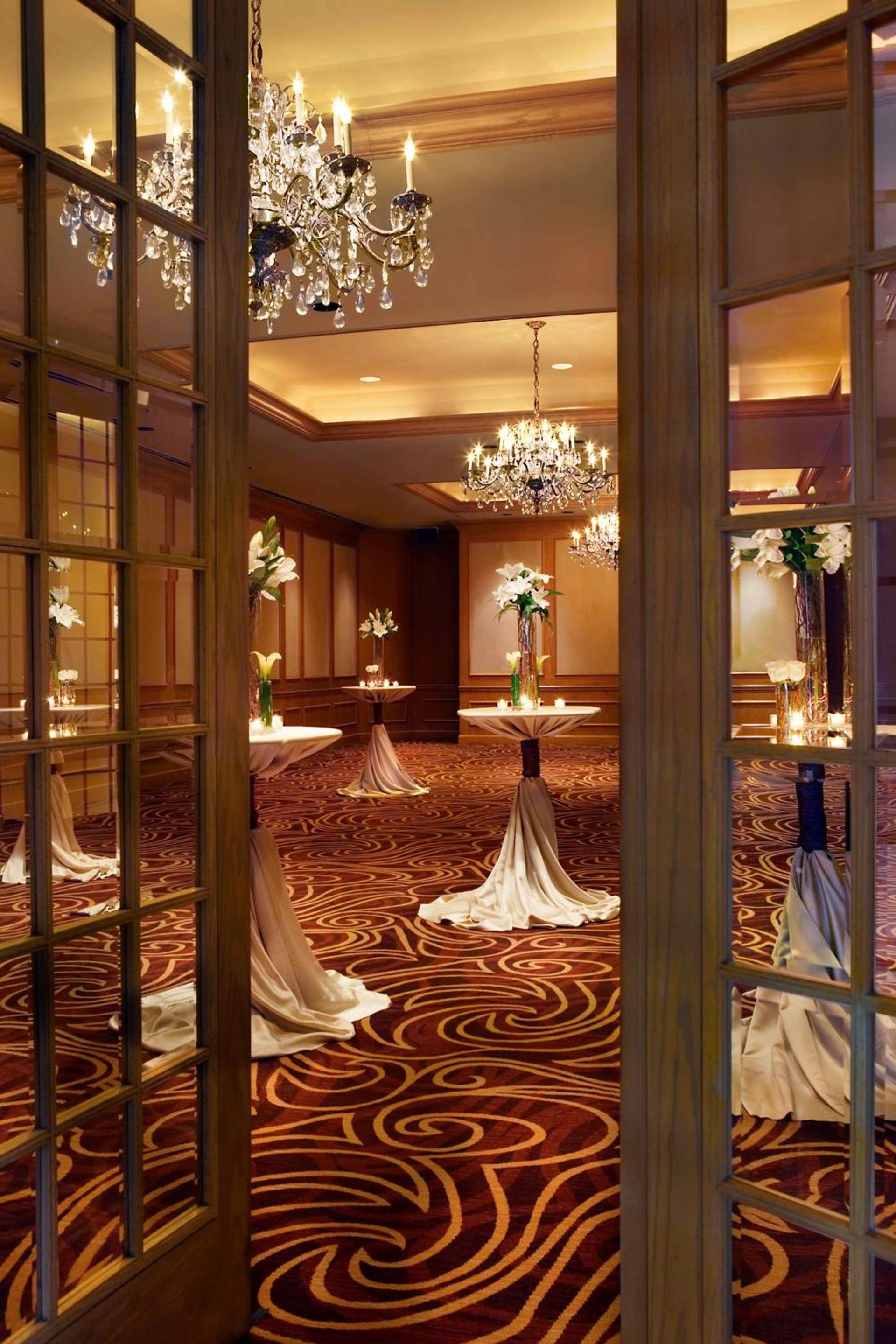 Hilton Rosemont Chicago O'Hare photo 52