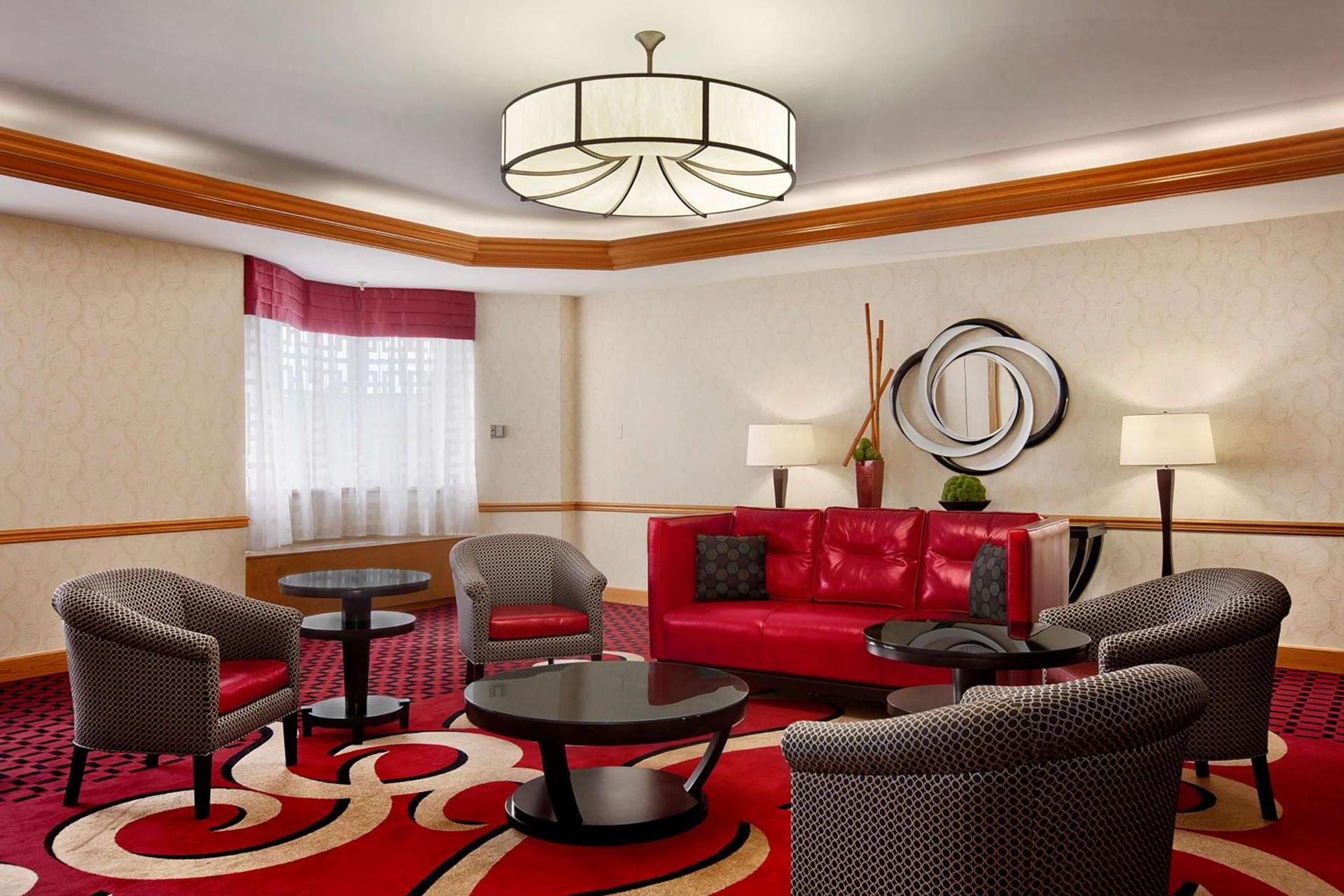 Hilton Rosemont Chicago O'Hare photo 53