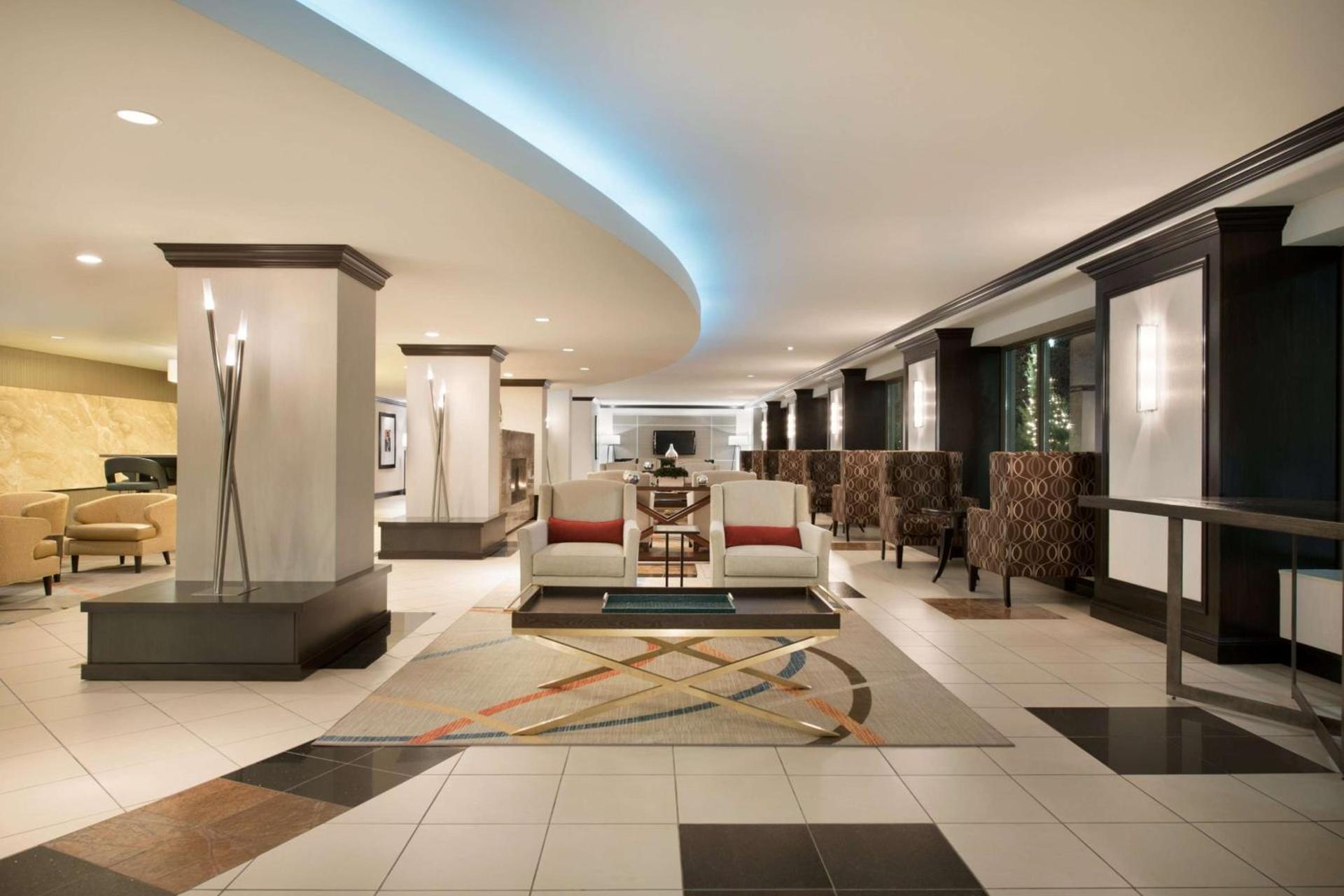 Hilton Orrington/Evanston photo 7