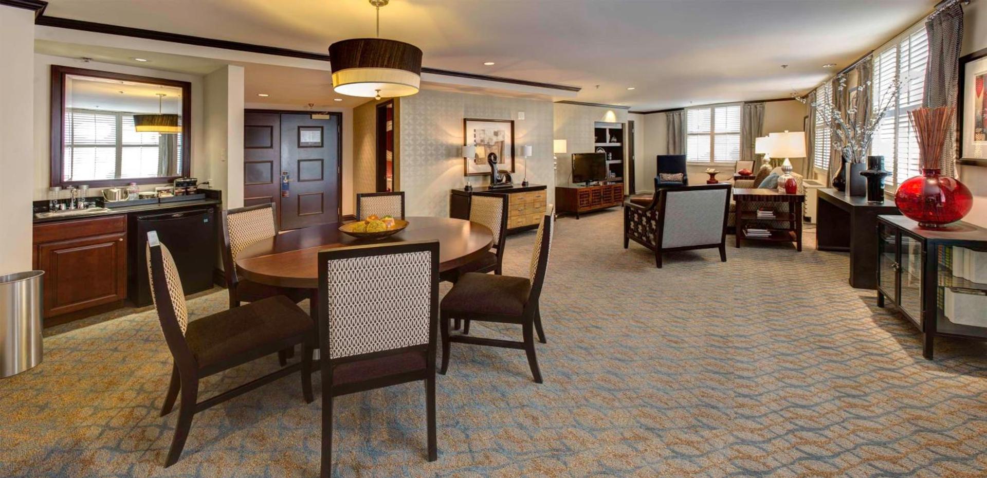 Hilton Orrington/Evanston photo 27