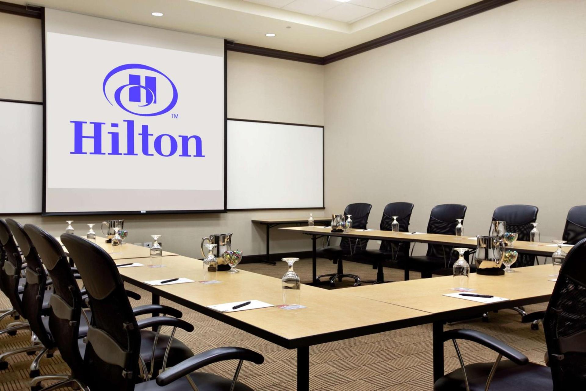 Hilton Orrington/Evanston photo 38