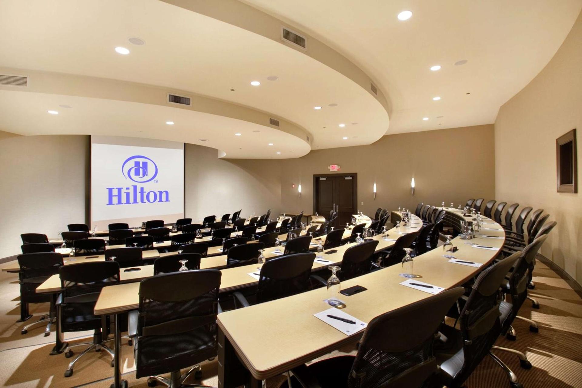 Hilton Orrington/Evanston photo 39
