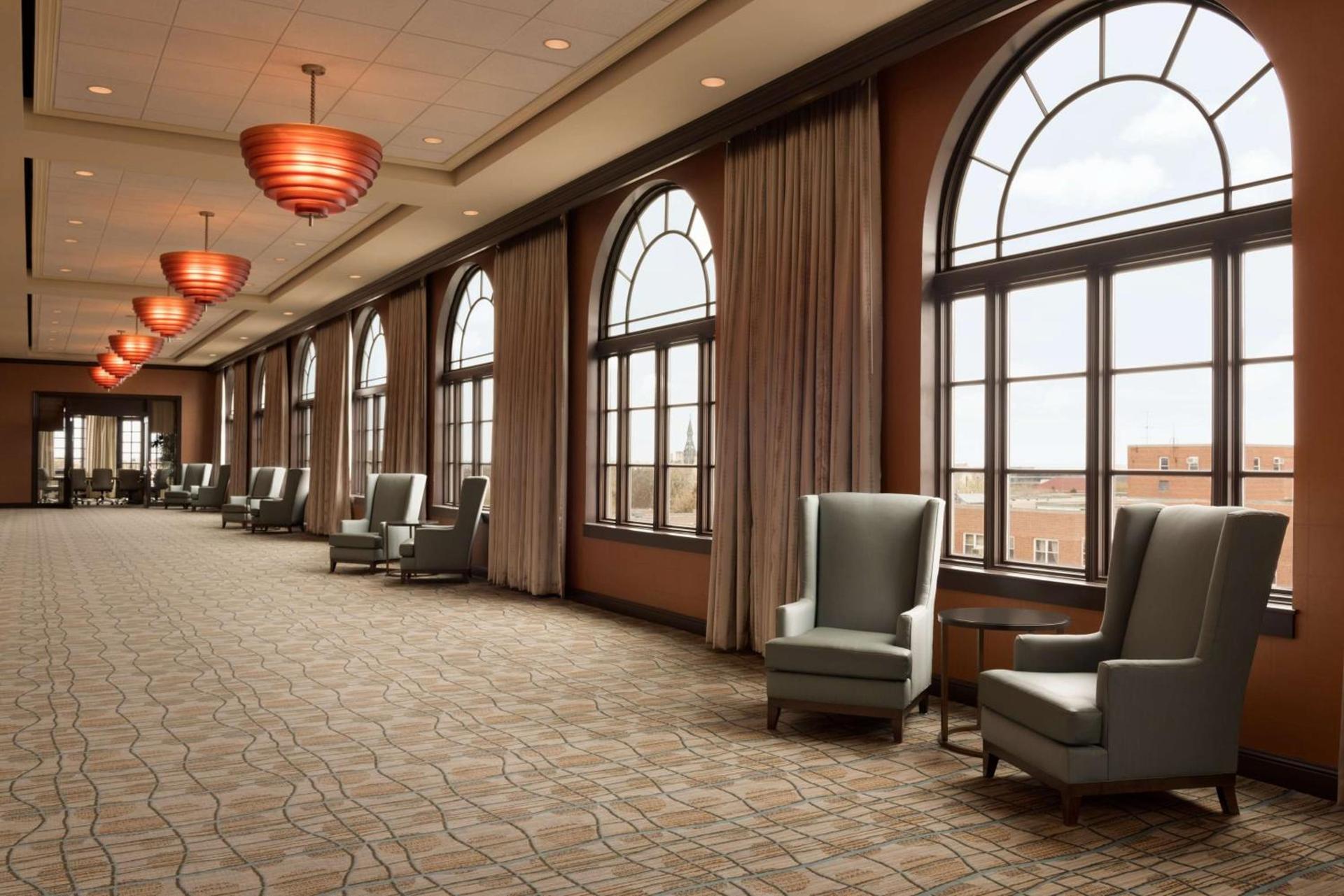 Hilton Orrington/Evanston photo 48