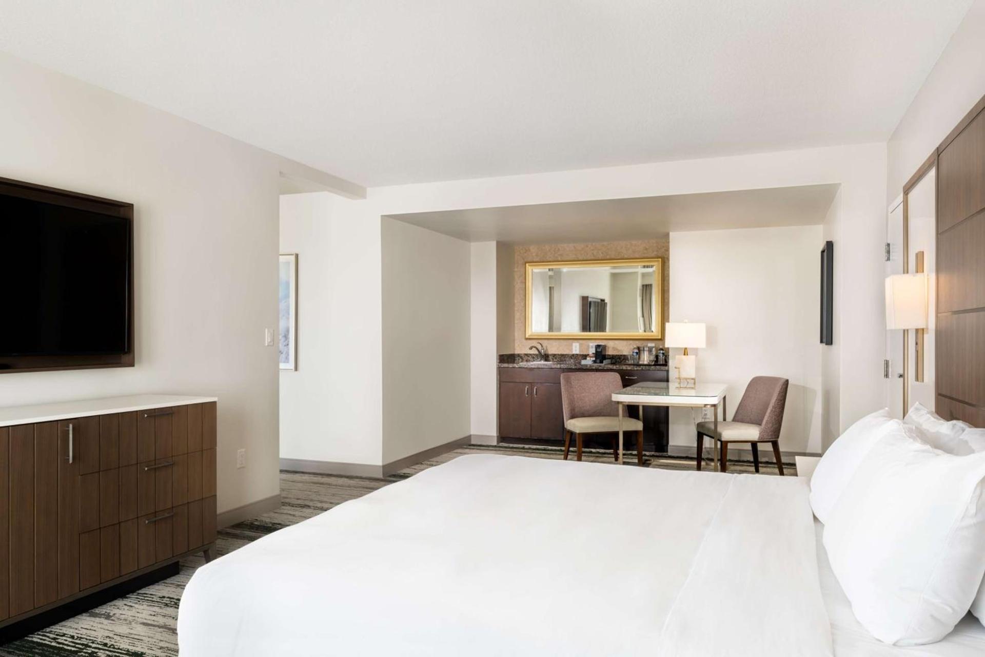 Signia by Hilton Orlando - An Official Walt Disney World Hotel photo 35