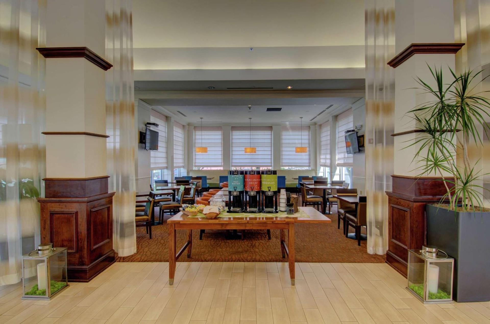 Hilton Garden Inn Norwalk photo 15