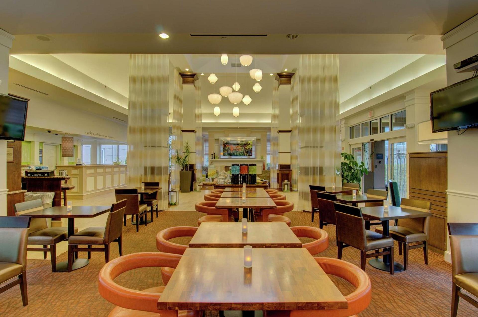 Hilton Garden Inn Norwalk photo 30