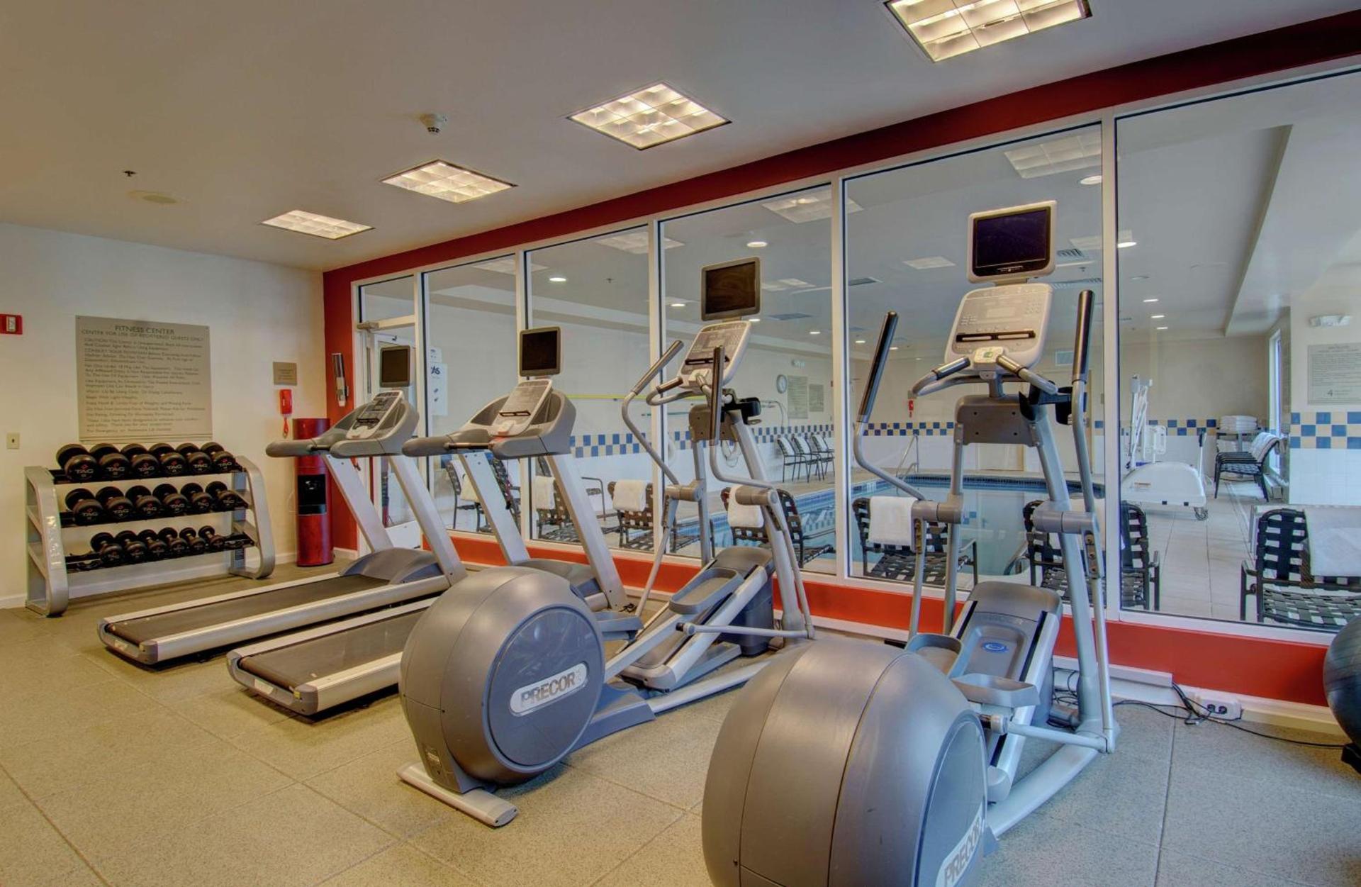 Hilton Garden Inn Norwalk photo 37