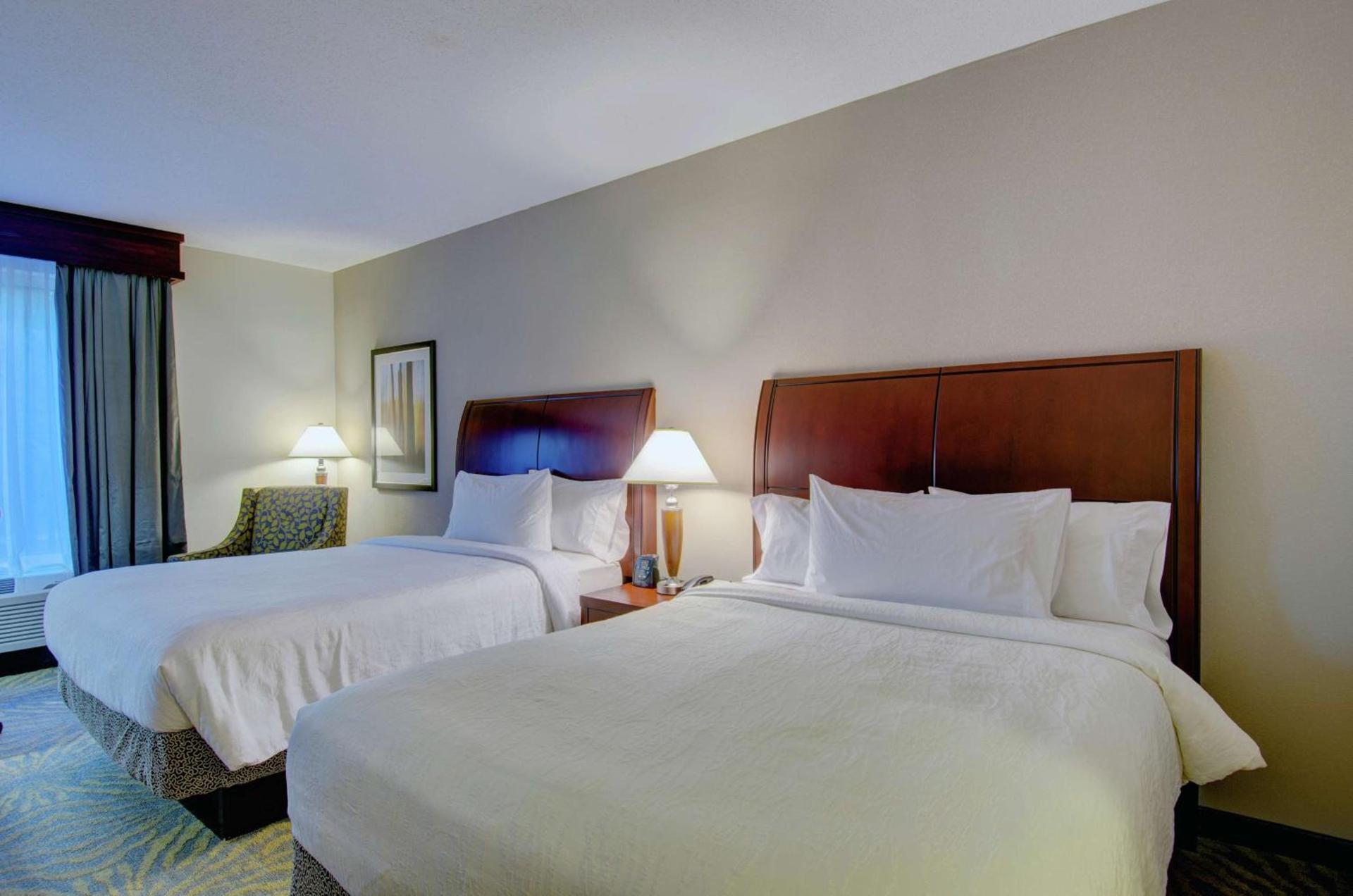 Hilton Garden Inn Norwalk photo 54
