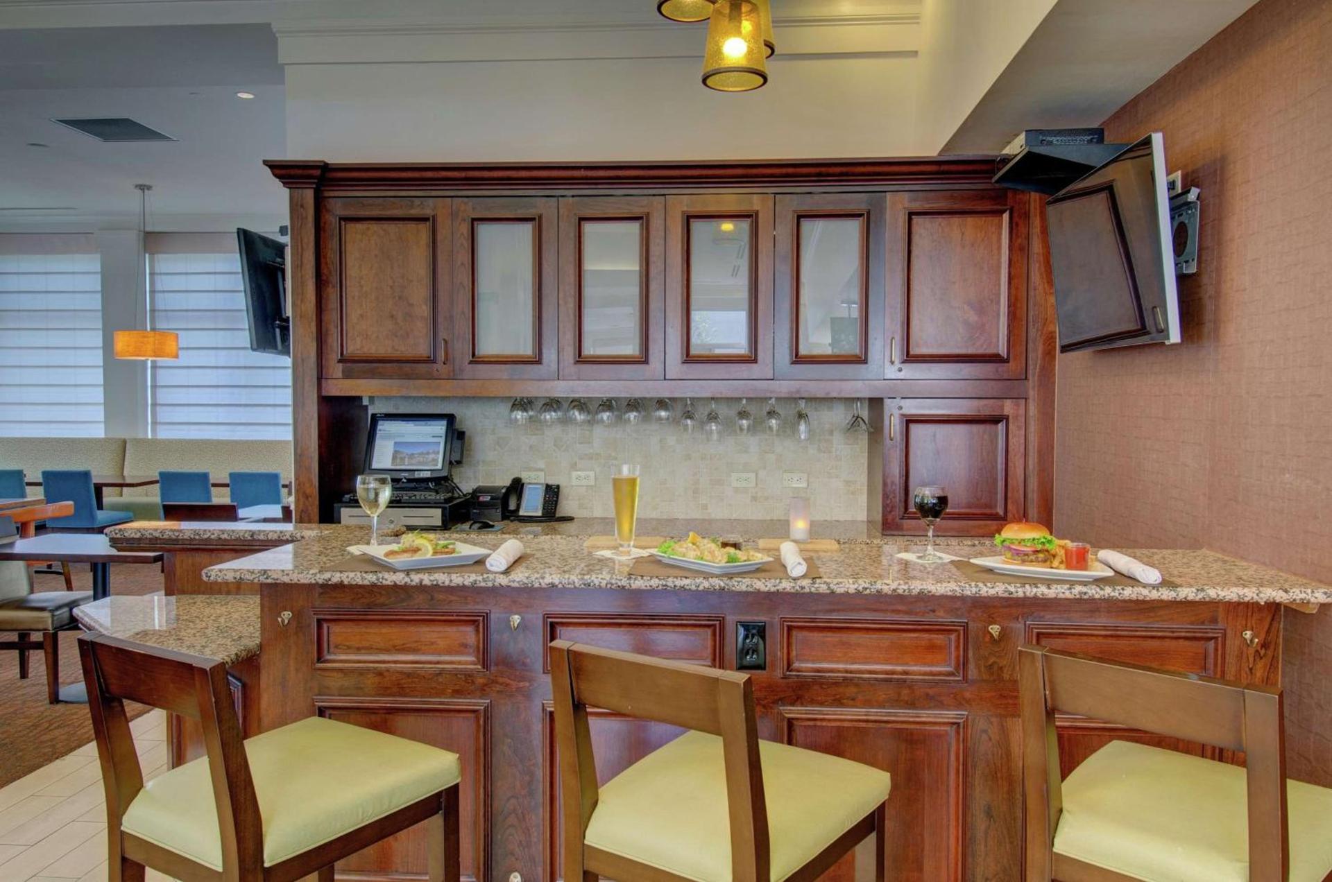 Hilton Garden Inn Norwalk photo 61