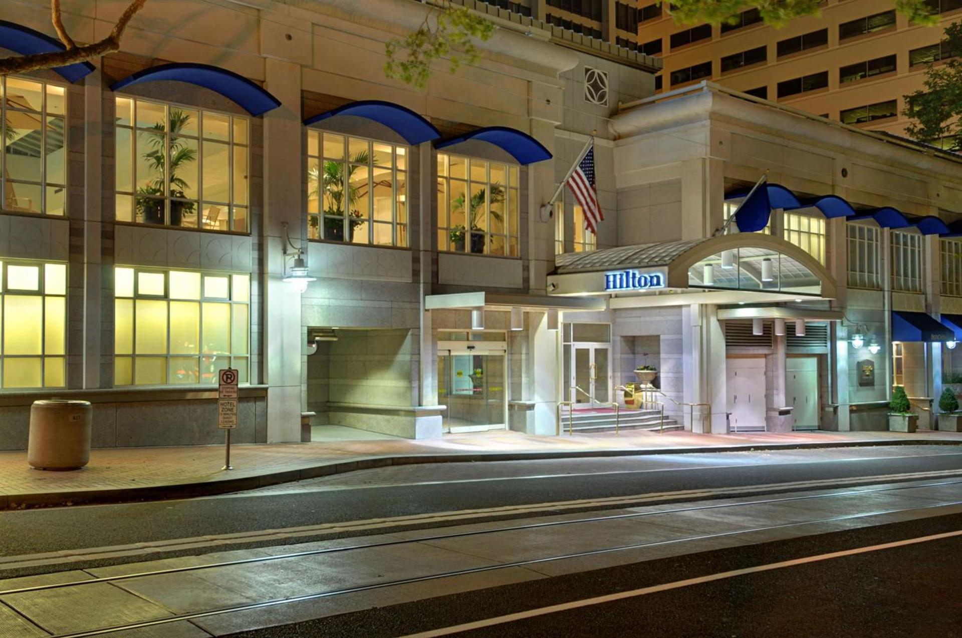 Hilton Portland Downtown photo 1
