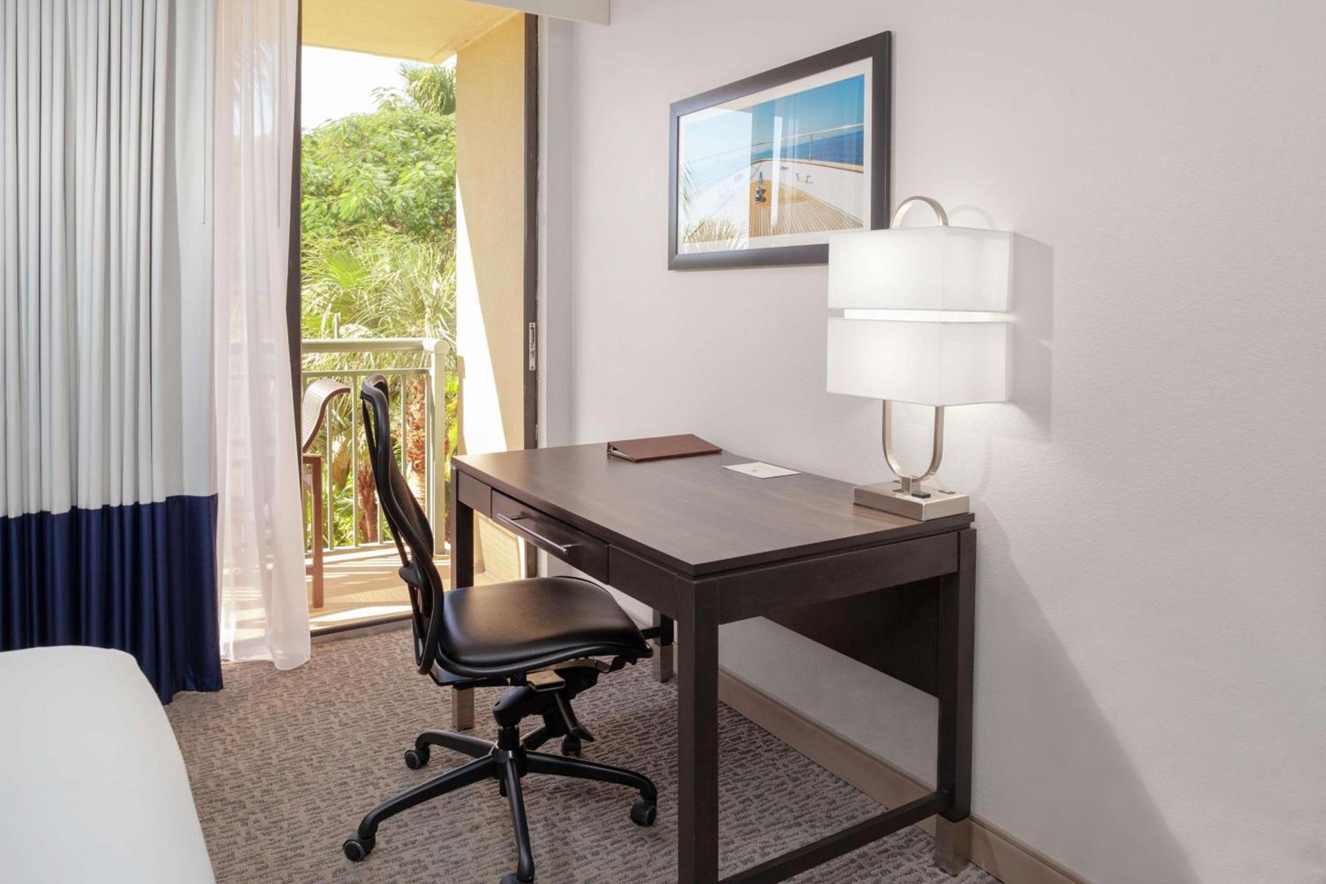 DoubleTree by Hilton Palm Beach Gardens photo 21