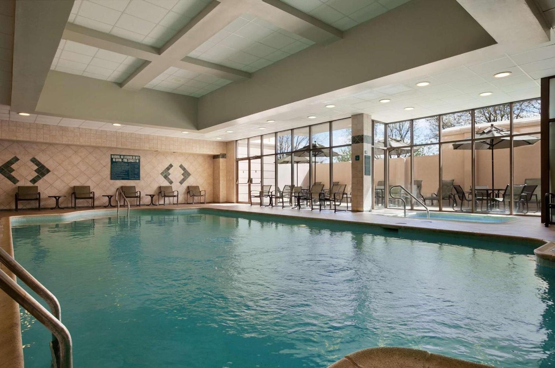 Embassy Suites by Hilton Philadelphia Airport photo 18