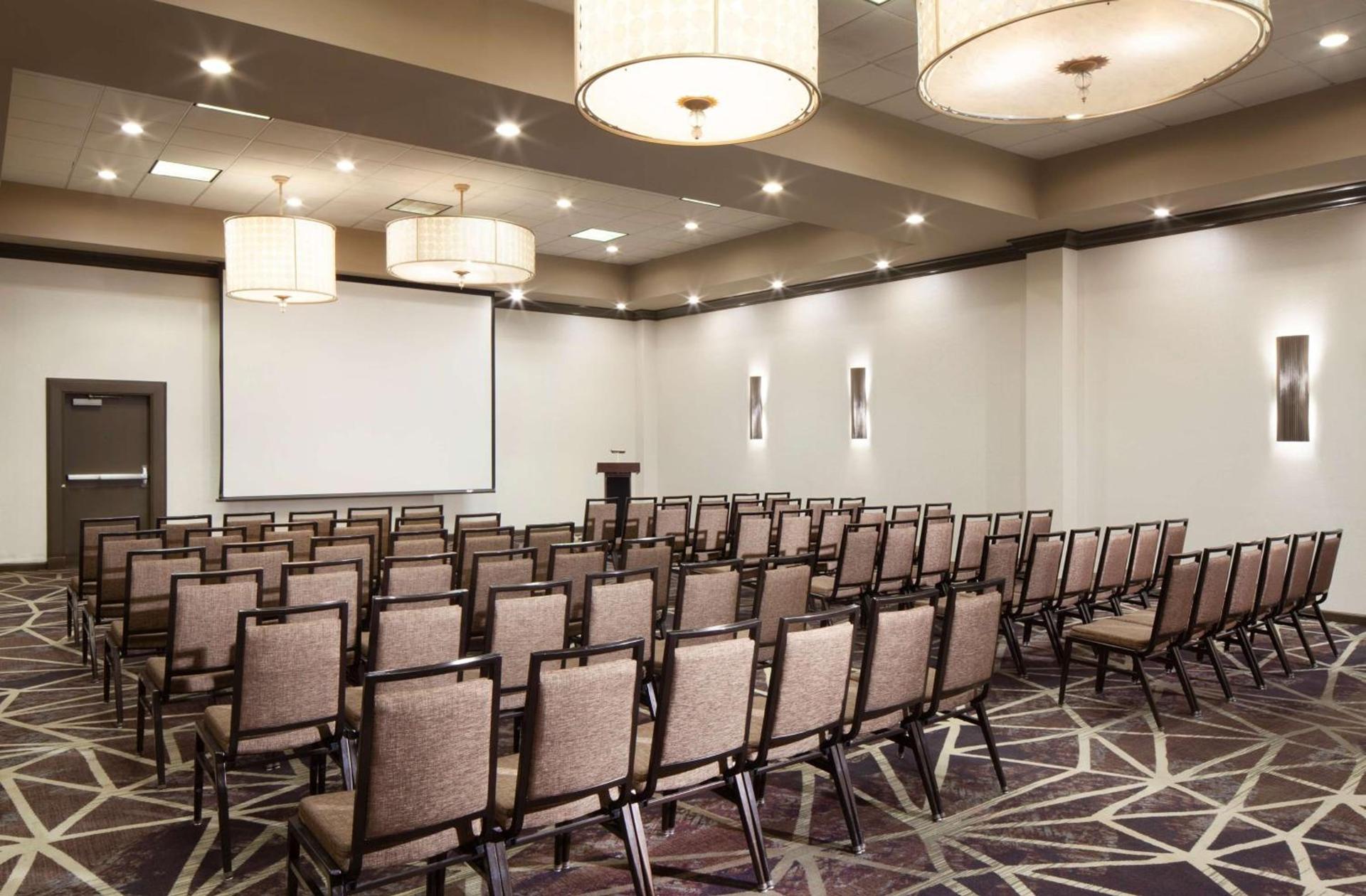 Embassy Suites by Hilton Philadelphia Airport photo 52