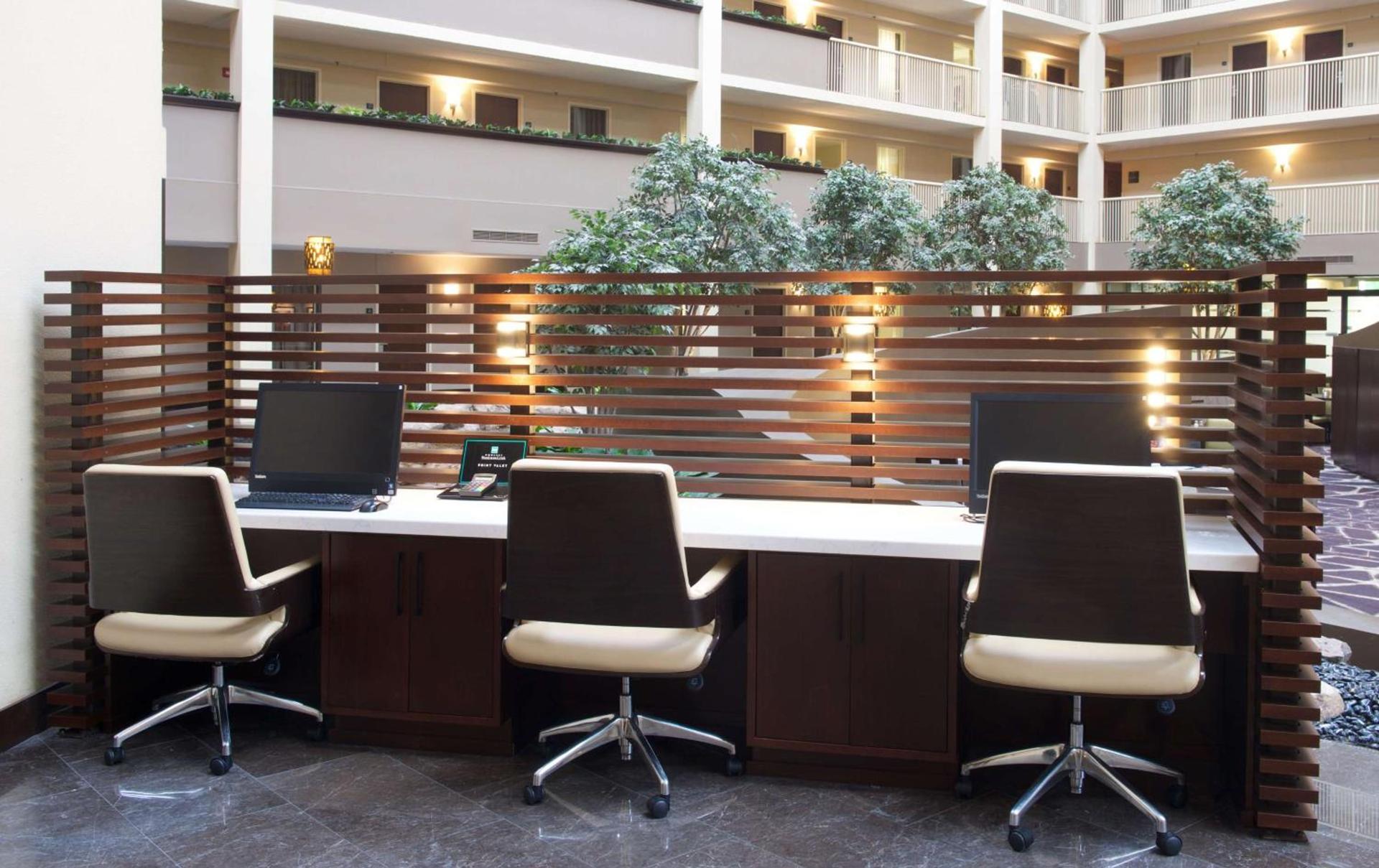 Embassy Suites by Hilton Philadelphia Airport photo 60
