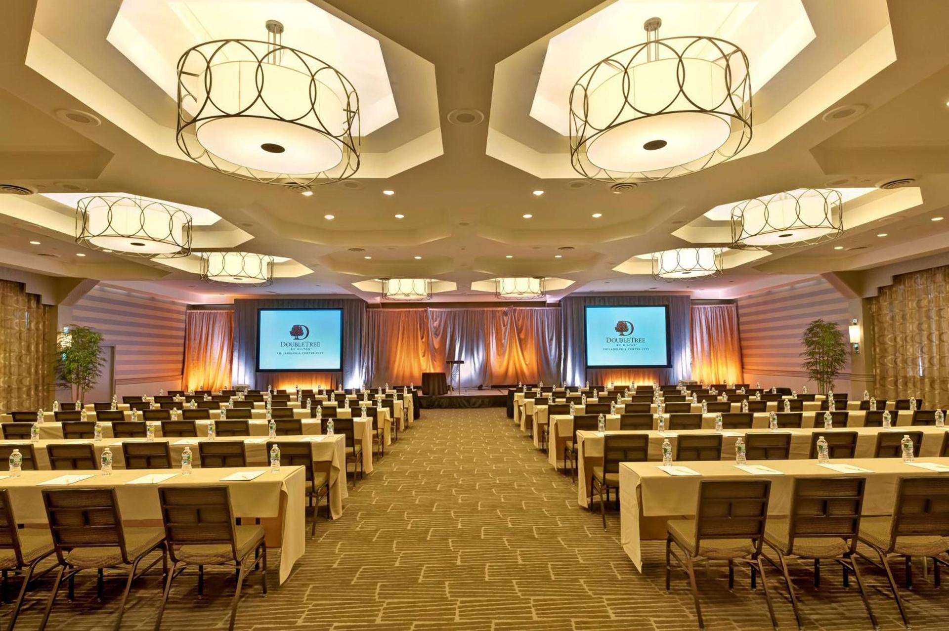 DoubleTree by Hilton Hotel Philadelphia Center City photo 48