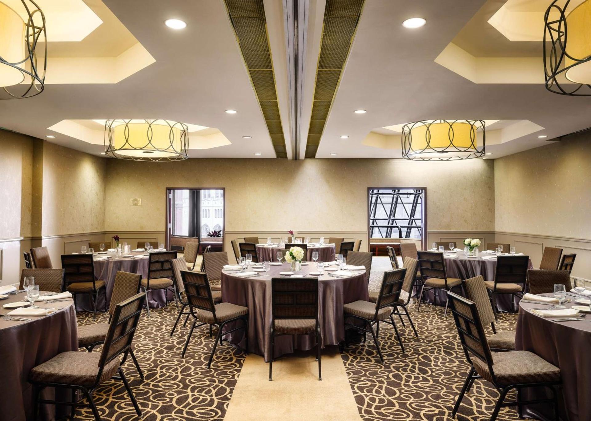 DoubleTree by Hilton Hotel Philadelphia Center City photo 49