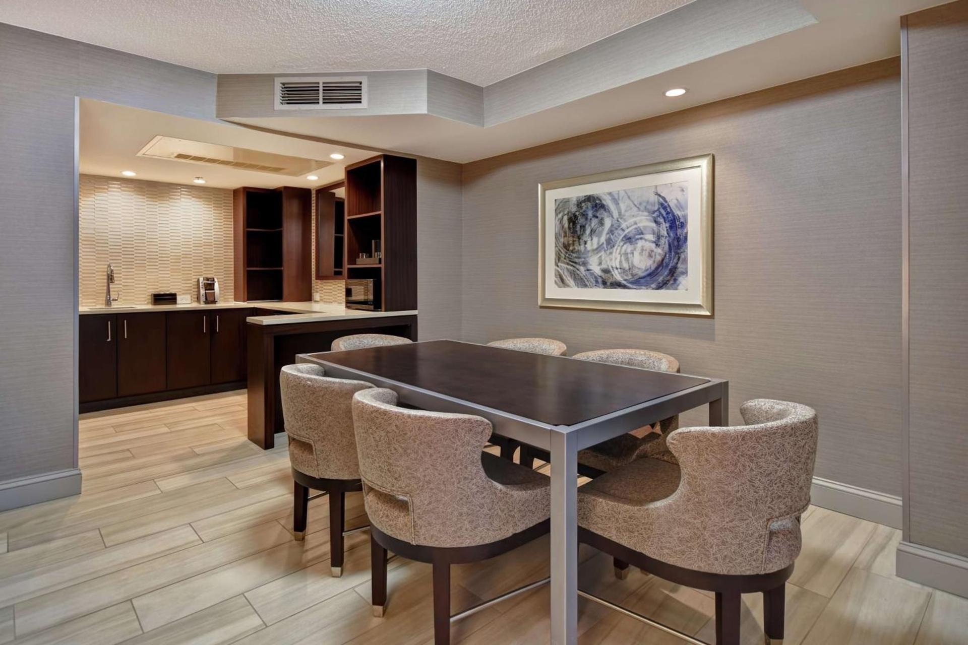 Embassy Suites by Hilton Raleigh Durham Research Triangle photo 27