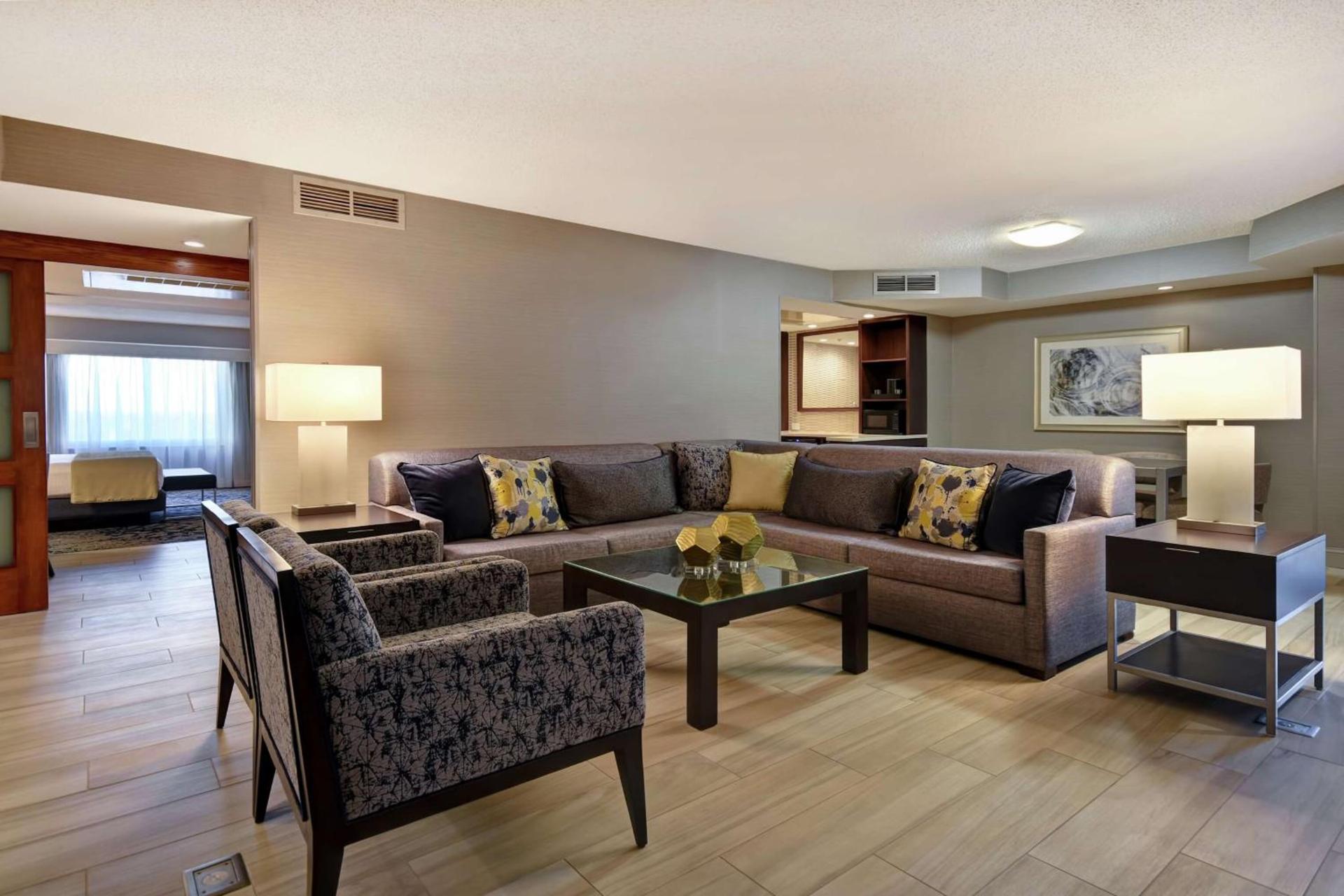 Embassy Suites by Hilton Raleigh Durham Research Triangle photo 29