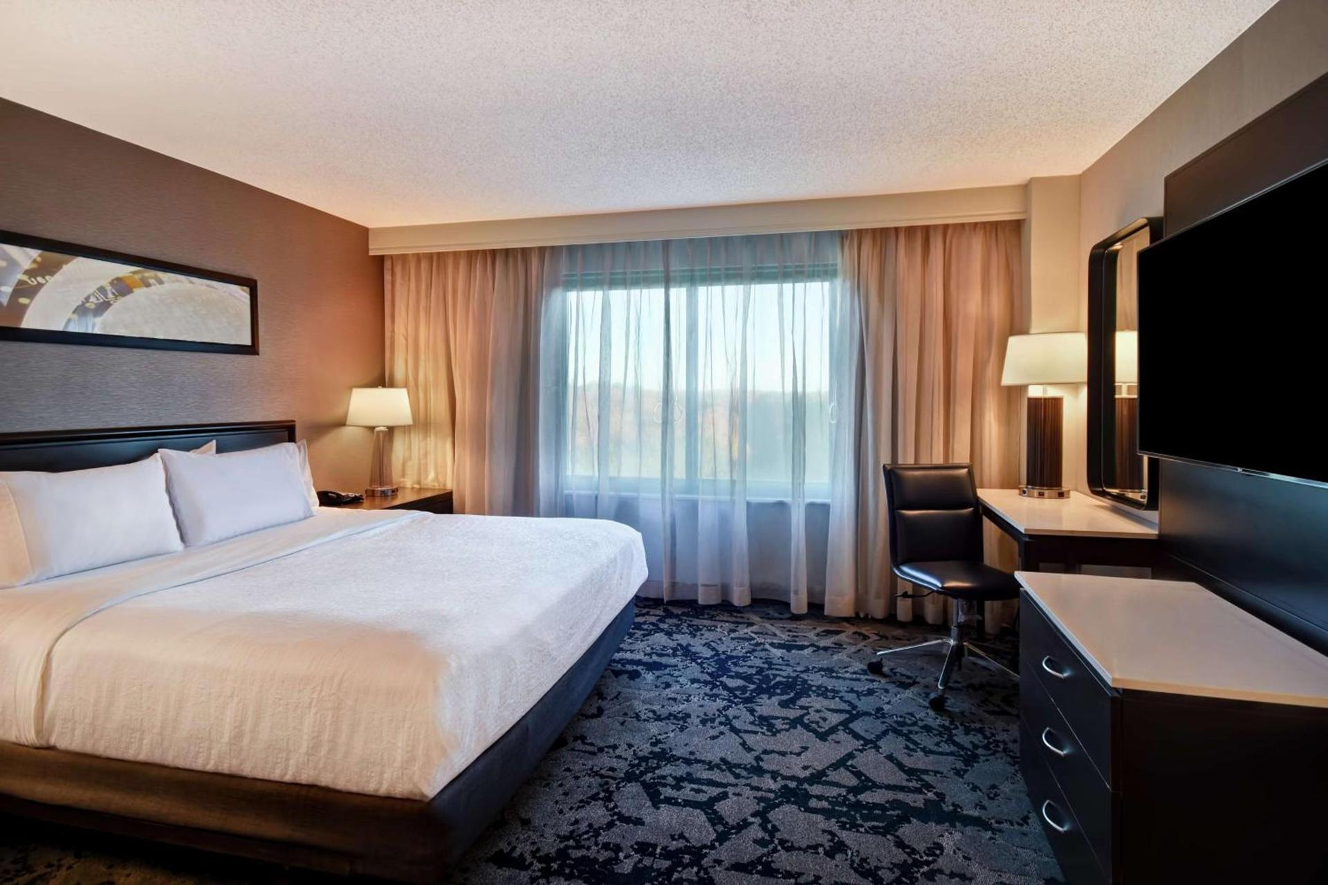 Embassy Suites by Hilton Raleigh Durham Research Triangle photo 32