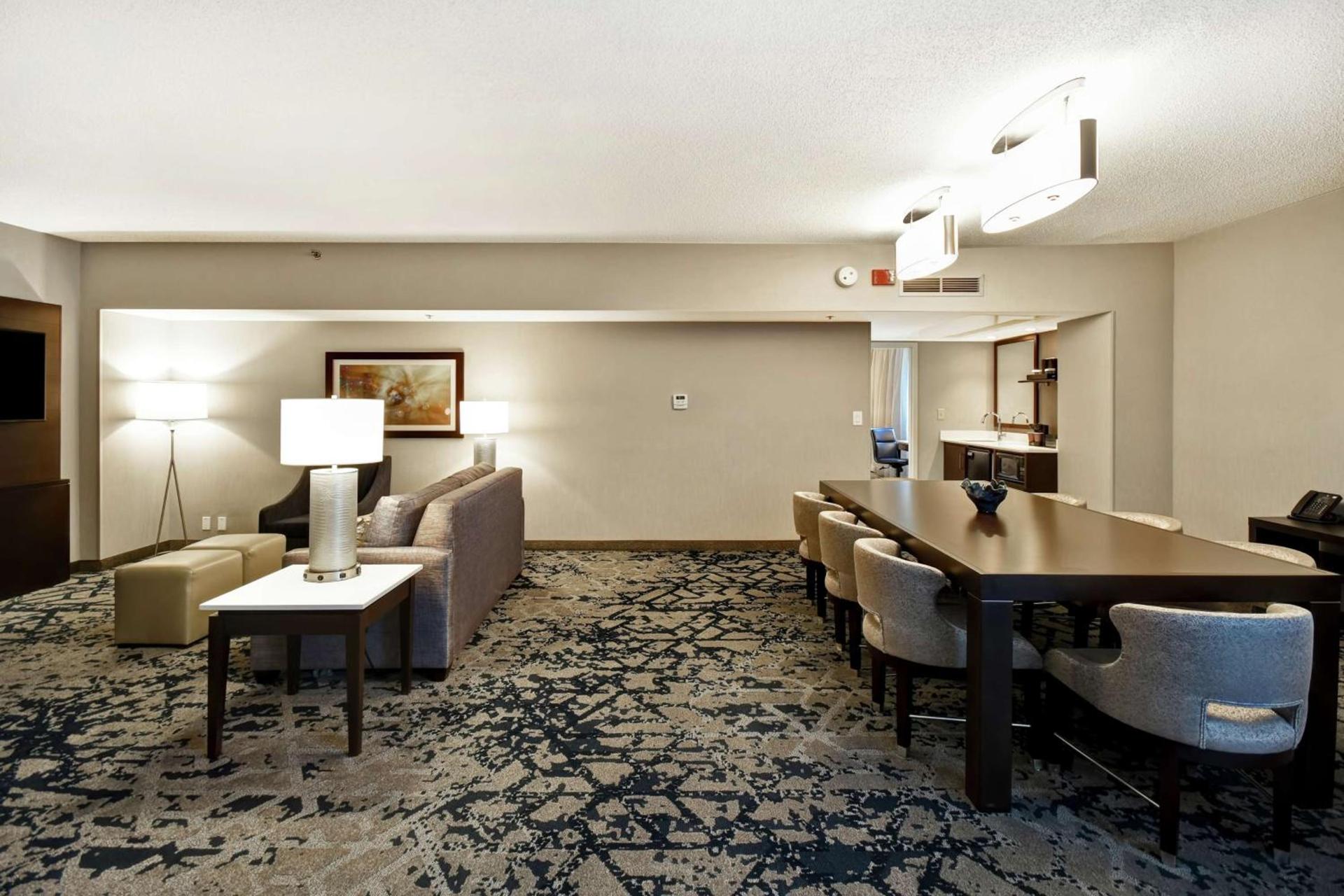 Embassy Suites by Hilton Raleigh Durham Research Triangle photo 45