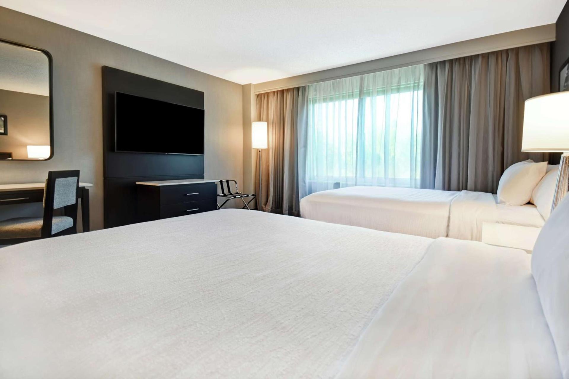Embassy Suites by Hilton Raleigh Durham Research Triangle photo 48