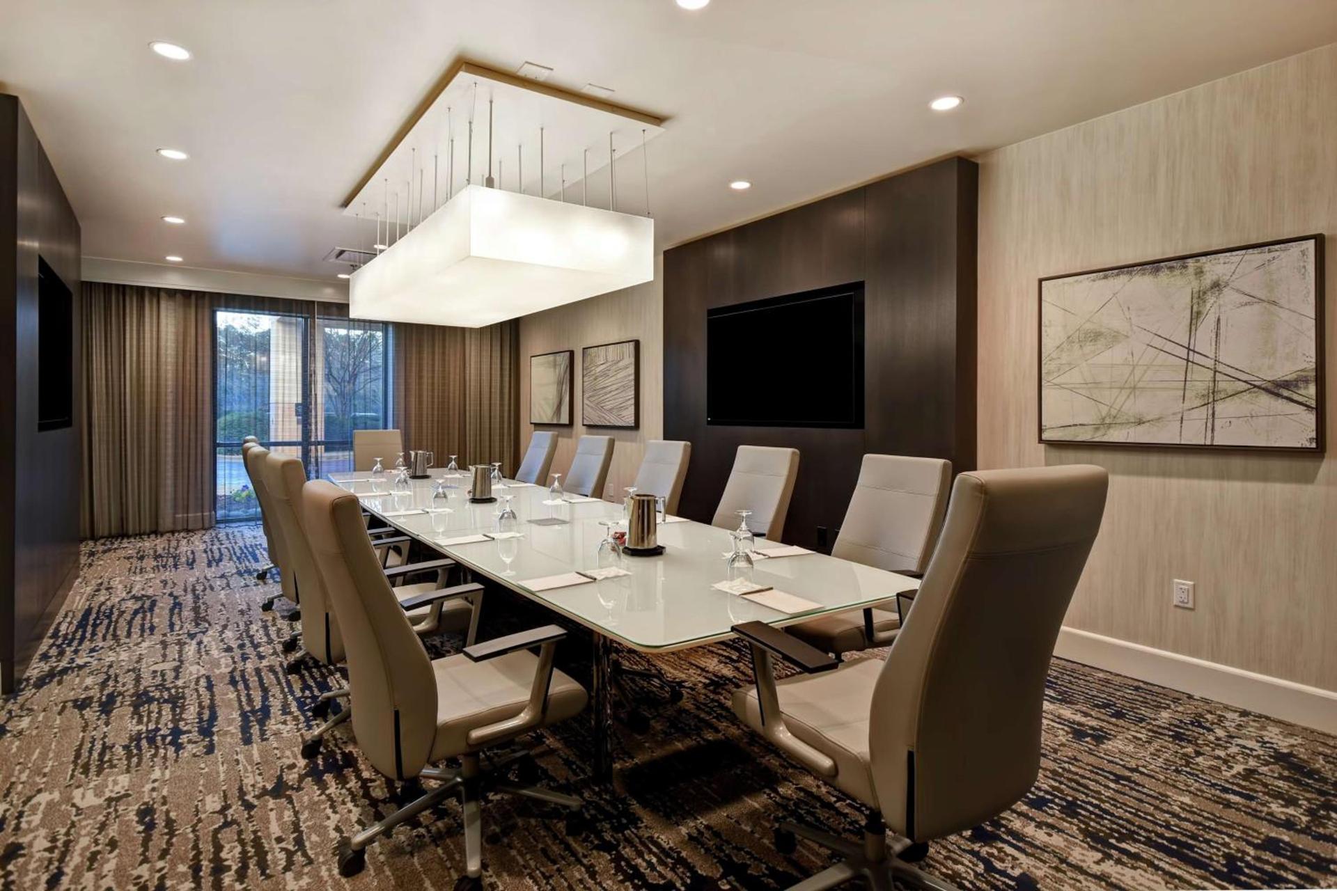 Embassy Suites by Hilton Raleigh Durham Research Triangle photo 72
