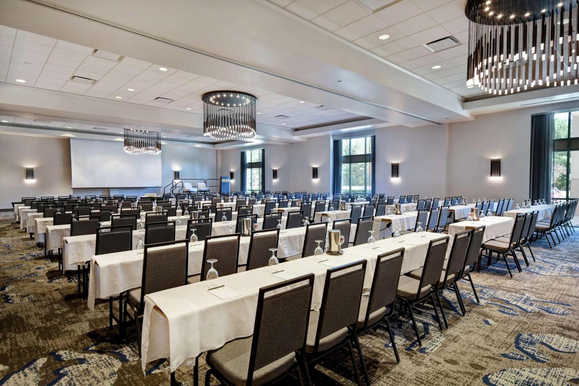 Embassy Suites by Hilton Raleigh Durham Research Triangle photo 82
