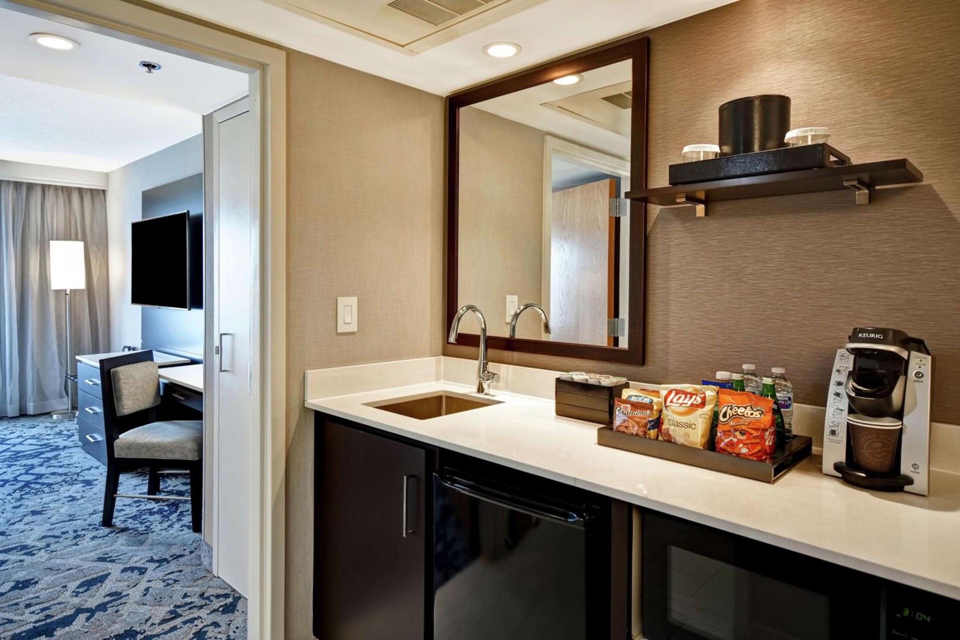 Embassy Suites by Hilton Raleigh Durham Research Triangle photo 66