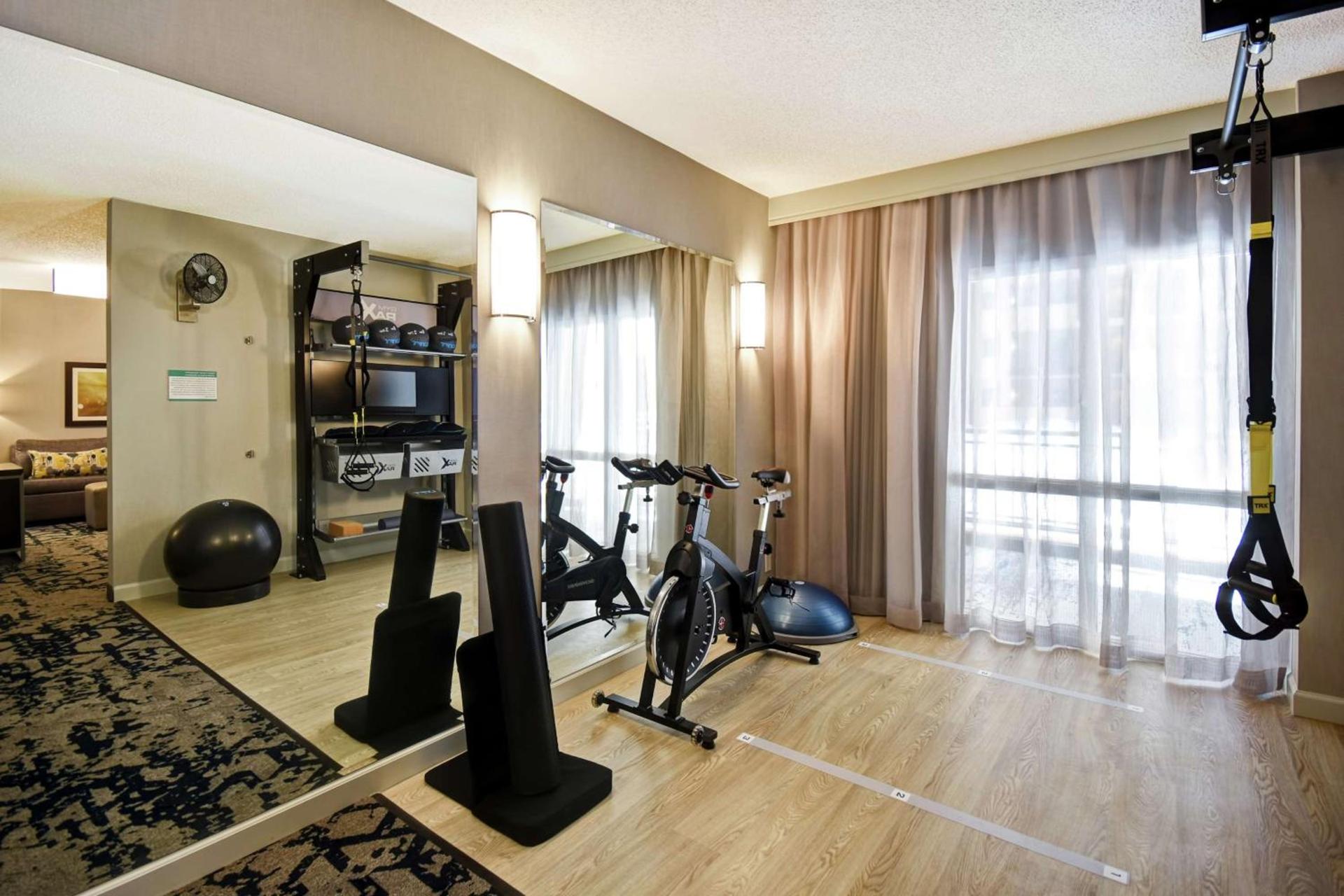 Embassy Suites by Hilton Raleigh Durham Research Triangle photo 92