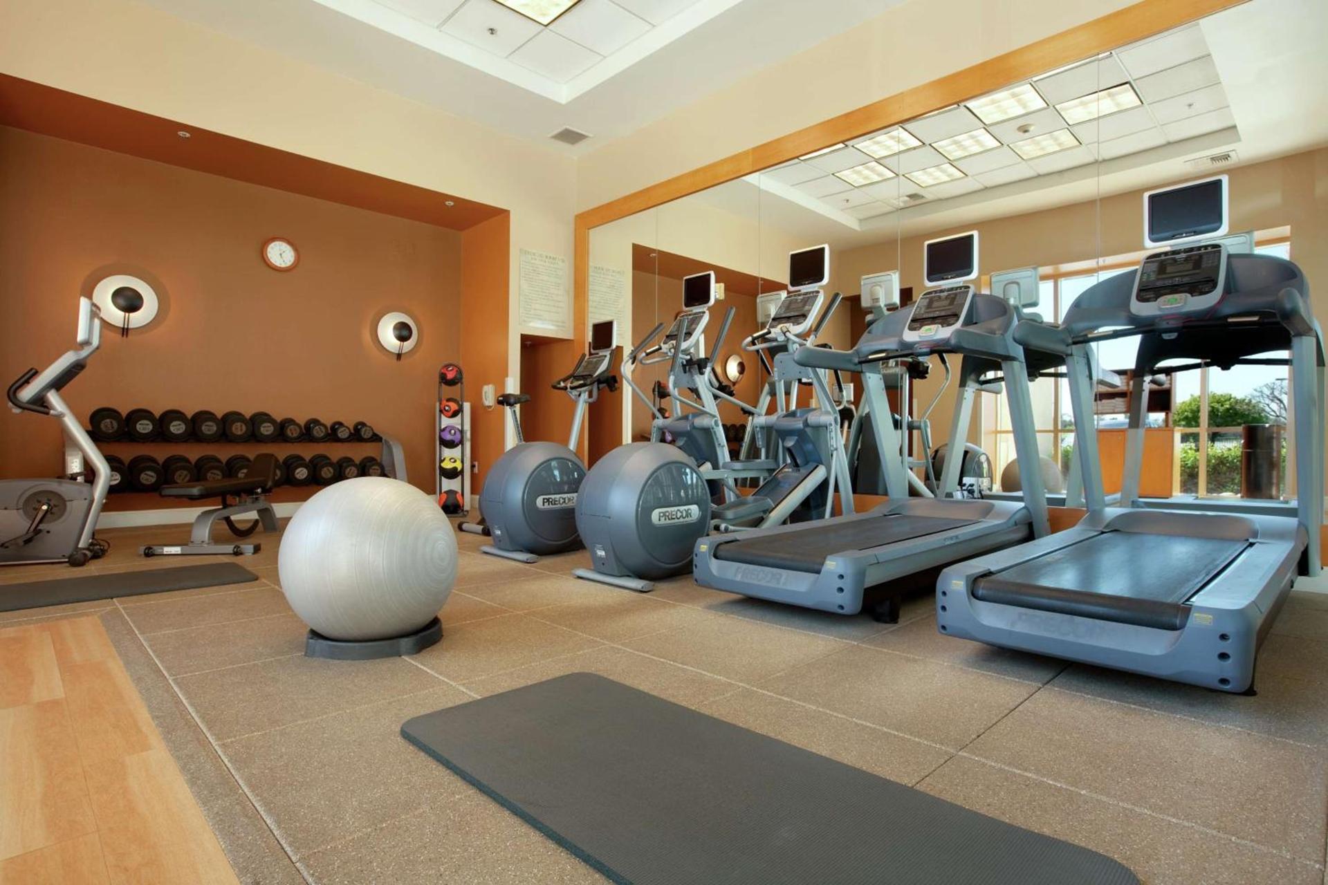 Hilton Santa Clara - Newly Renovated photo 11