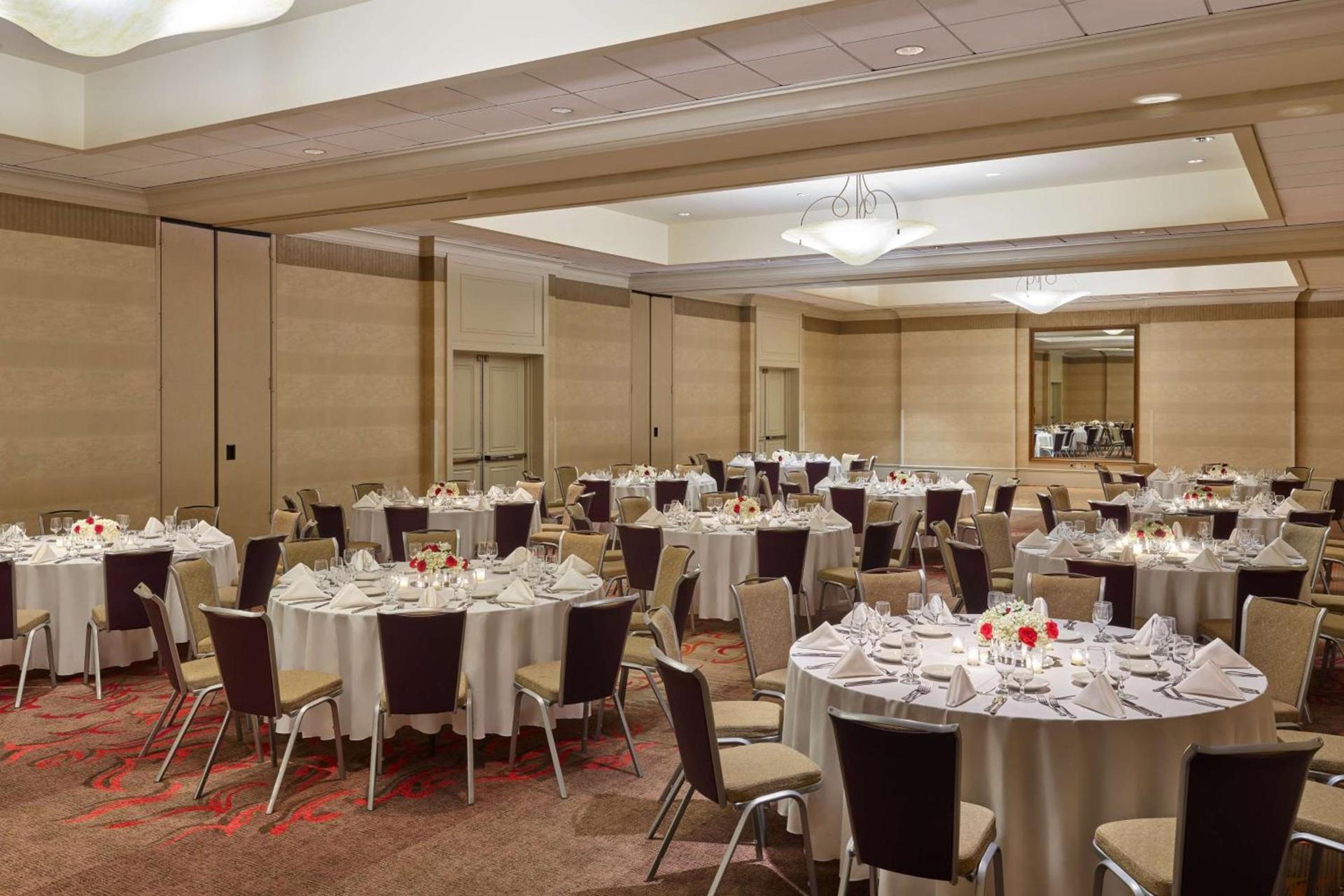 Hilton Santa Clara - Newly Renovated photo 27