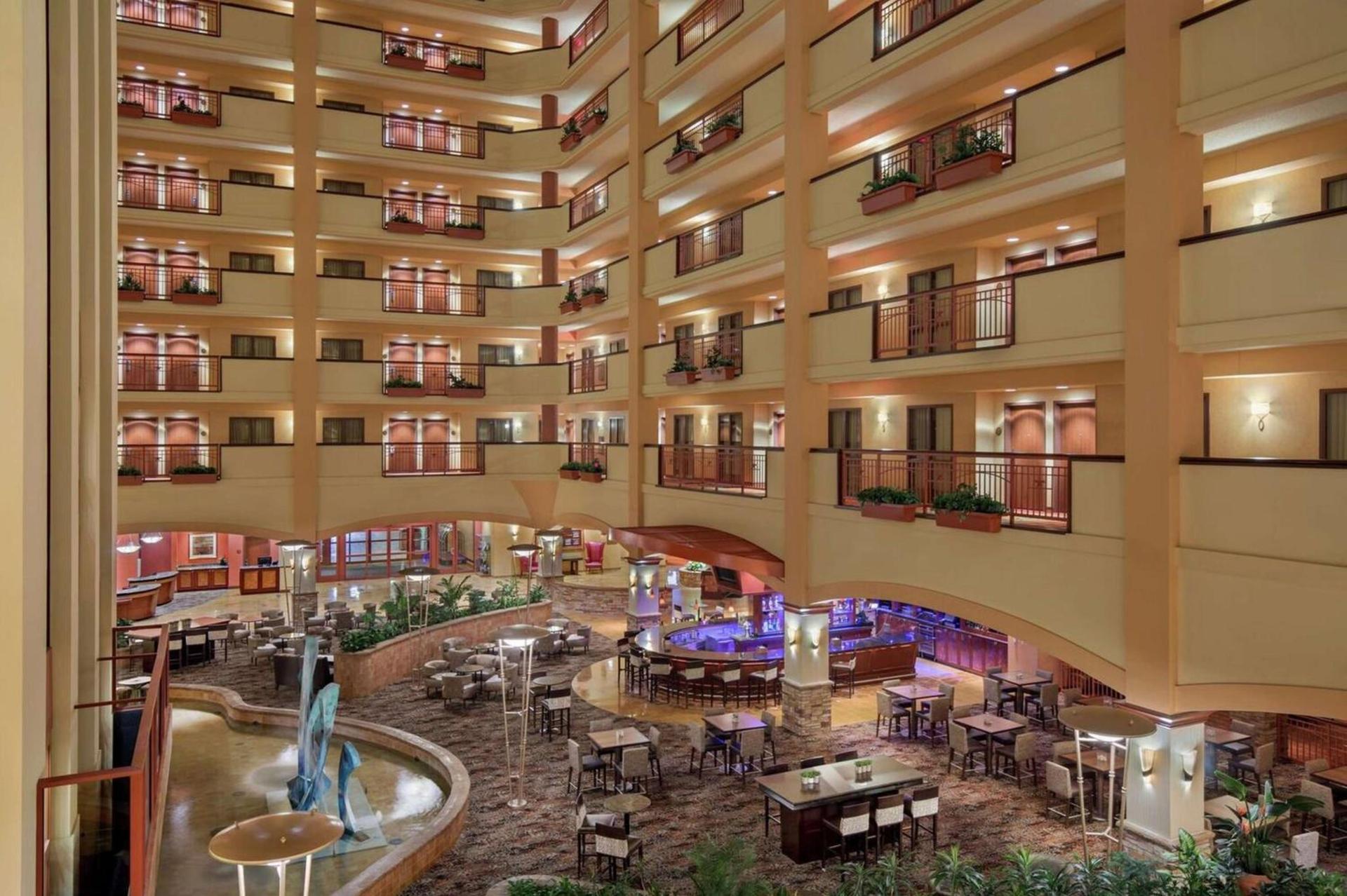 Embassy Suites San Marcos Hotel Conference Center photo 10