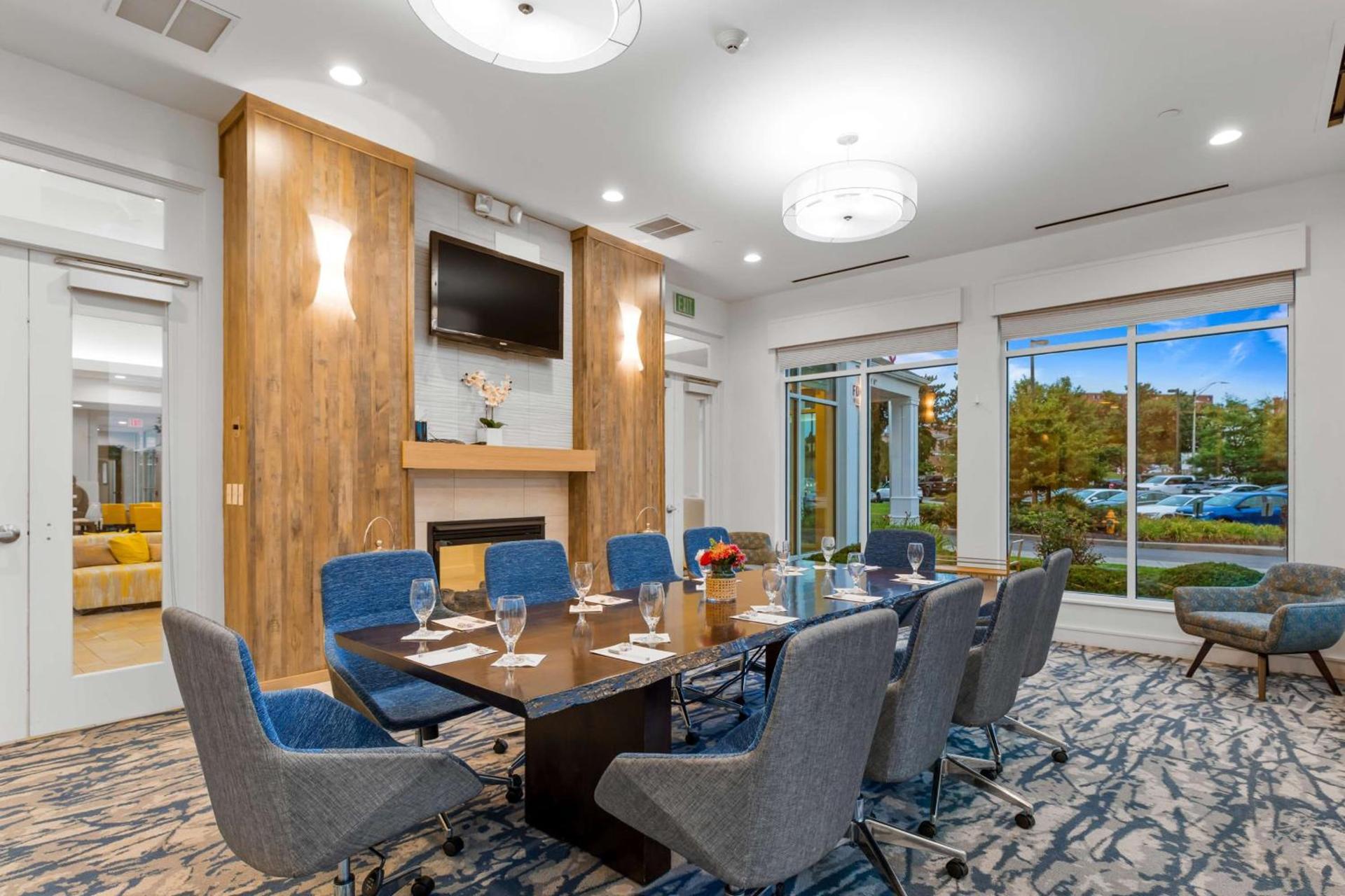 Hilton Garden Inn Auburn photo 26