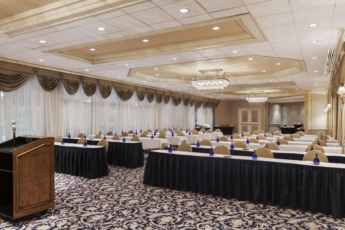 Hilton Woodcliff Lake photo 17