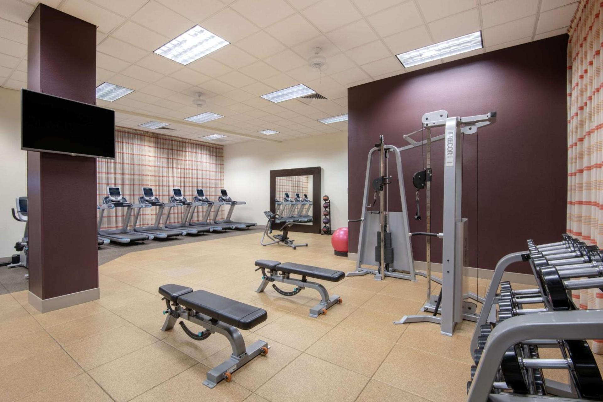 Embassy Suites Northwest Arkansas - Hotel, Spa & Convention Center photo 16
