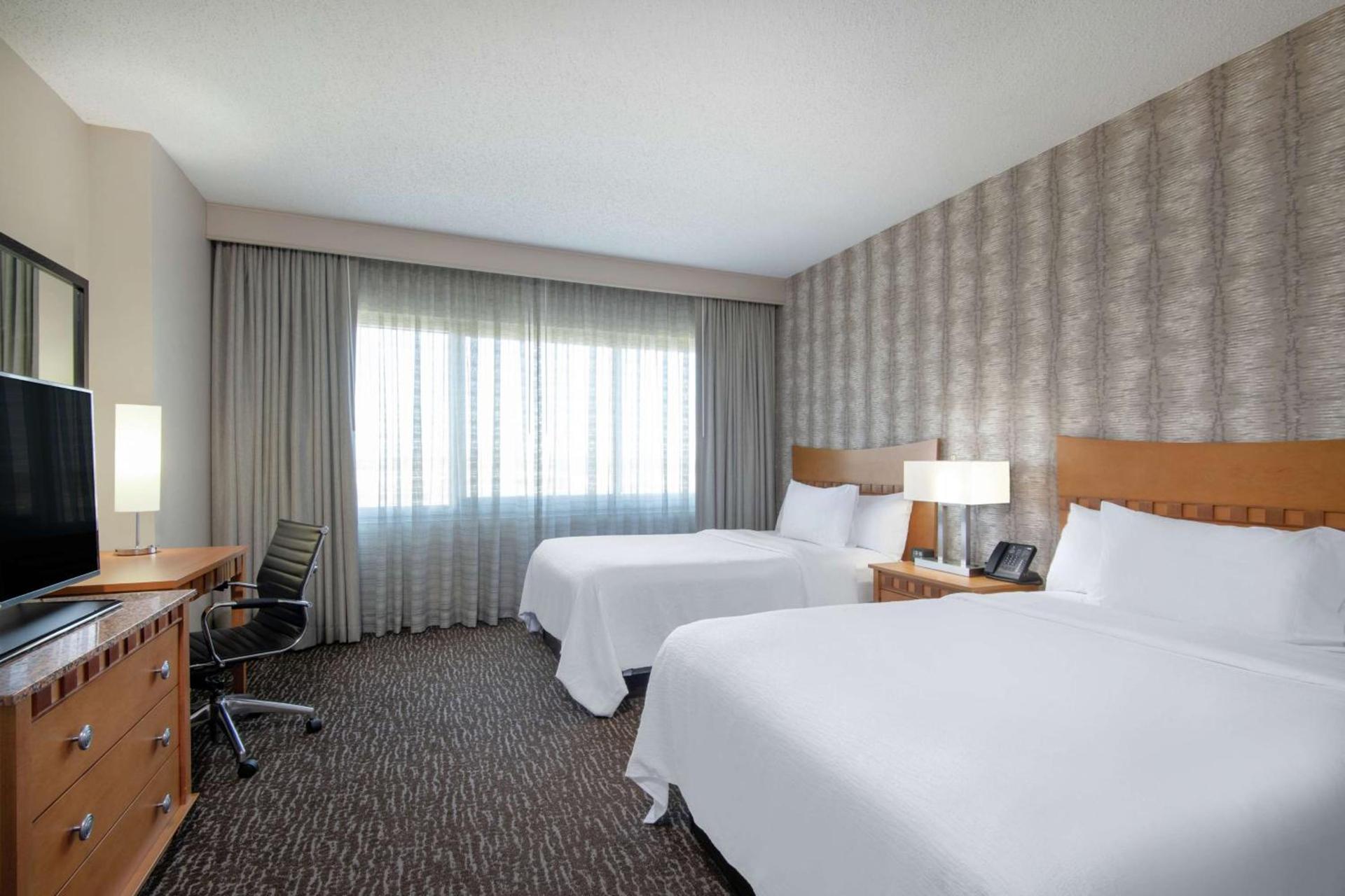 Embassy Suites Northwest Arkansas - Hotel, Spa & Convention Center photo 29