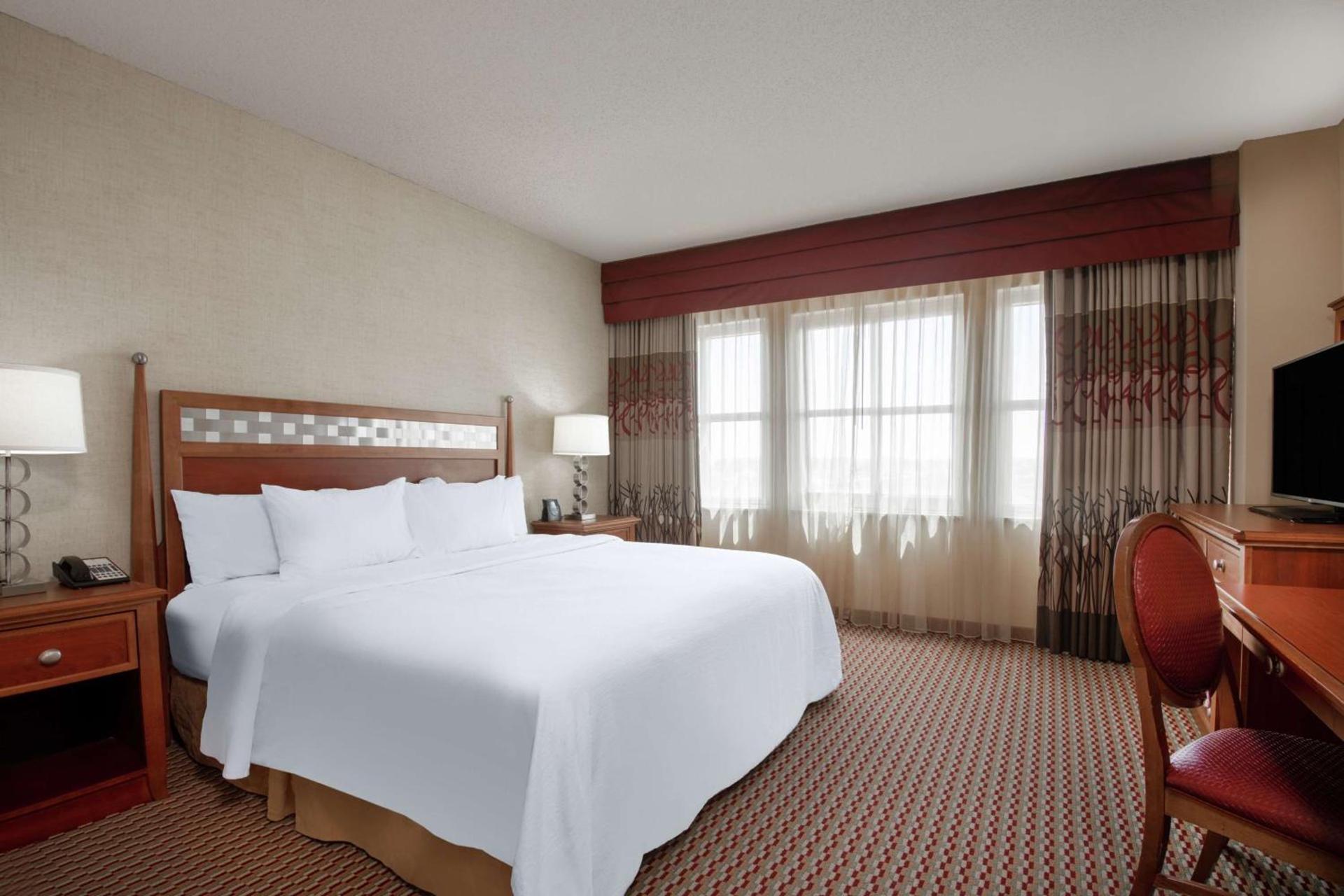 Embassy Suites Northwest Arkansas - Hotel, Spa & Convention Center photo 32