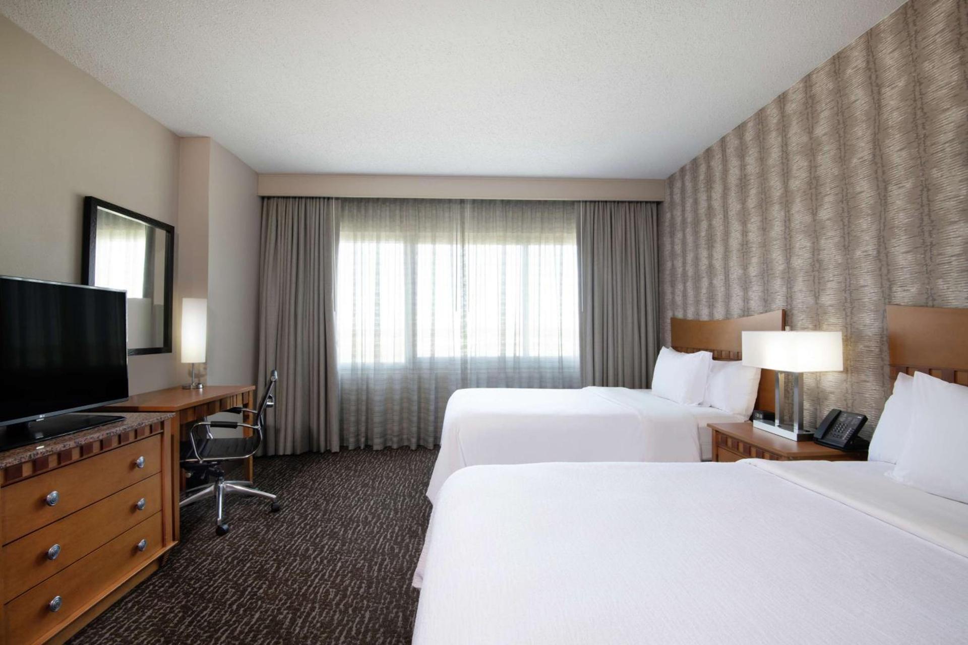 Embassy Suites Northwest Arkansas - Hotel, Spa & Convention Center photo 34