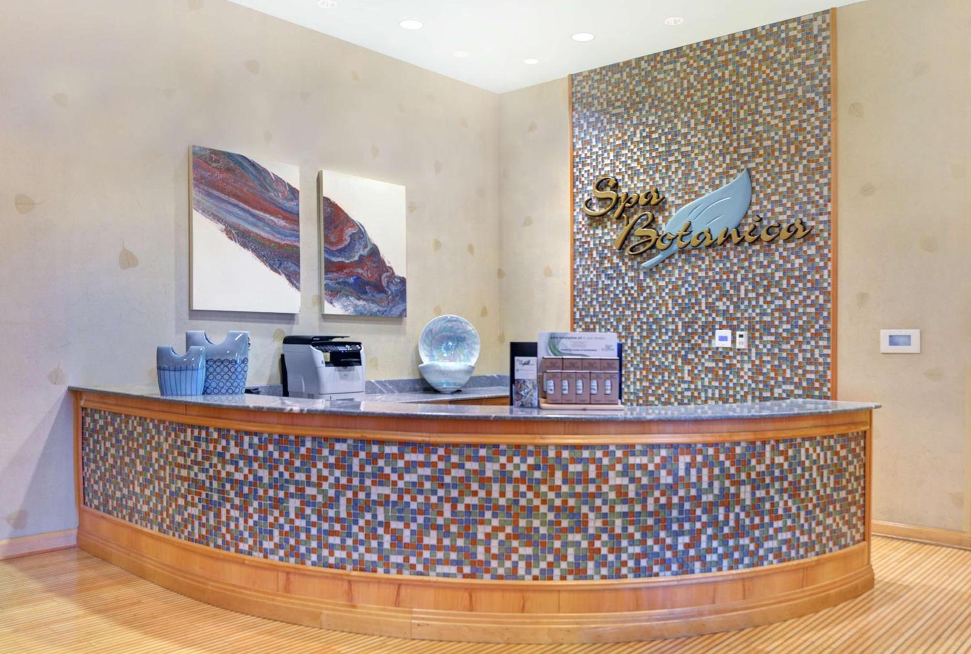 Embassy Suites Northwest Arkansas - Hotel, Spa & Convention Center photo 60
