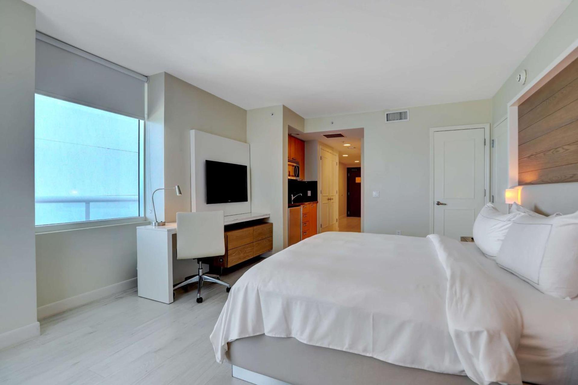Beach House Fort Lauderdale, A Hilton Resort photo 53