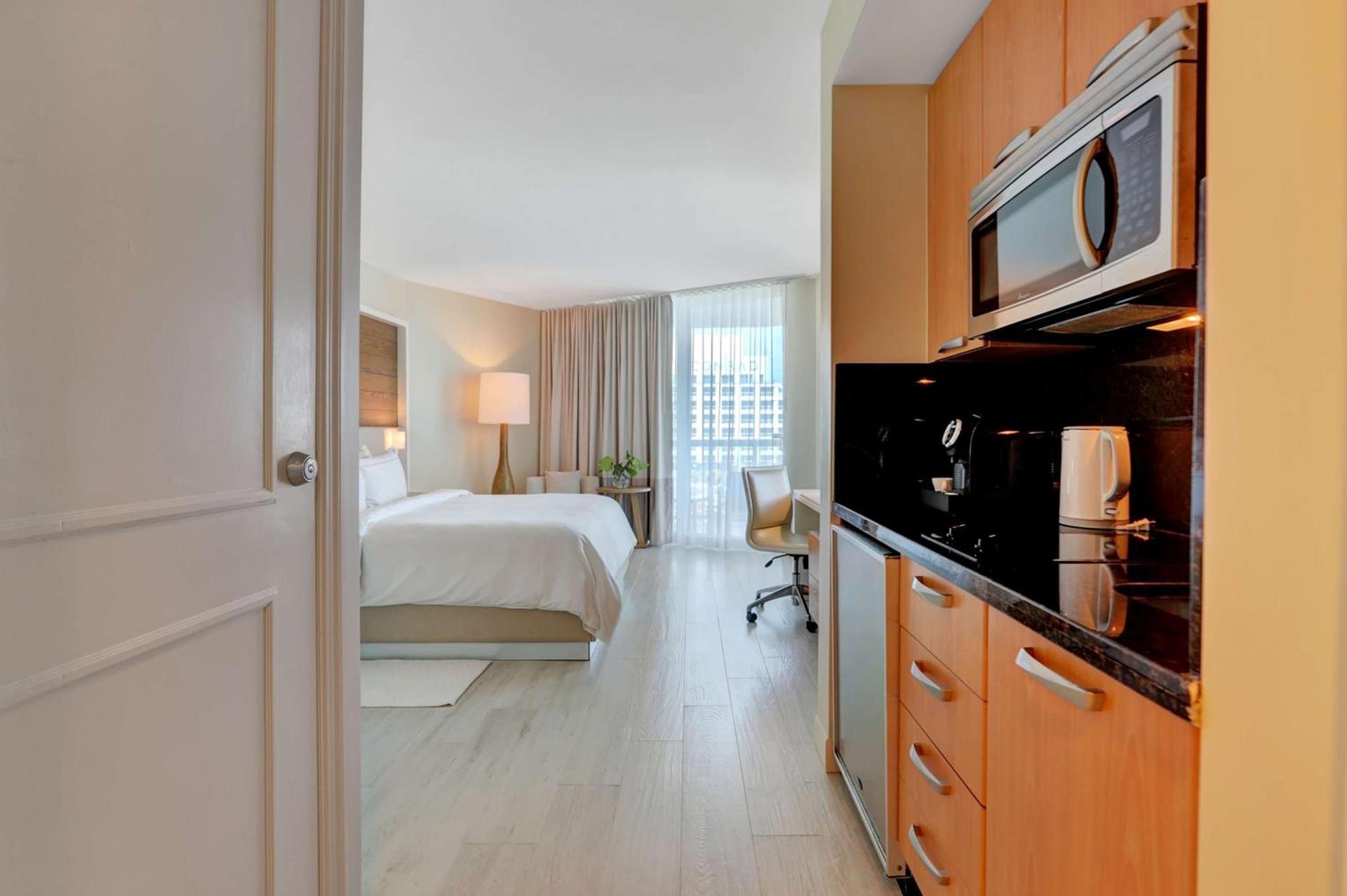 Beach House Fort Lauderdale, A Hilton Resort photo 82
