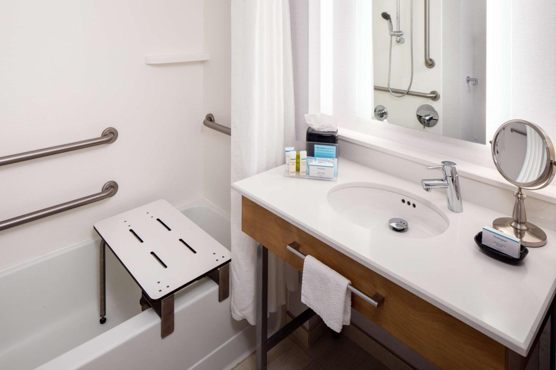 Hampton Inn & Suites by Hilton Miami Downtown/Brickell photo 17