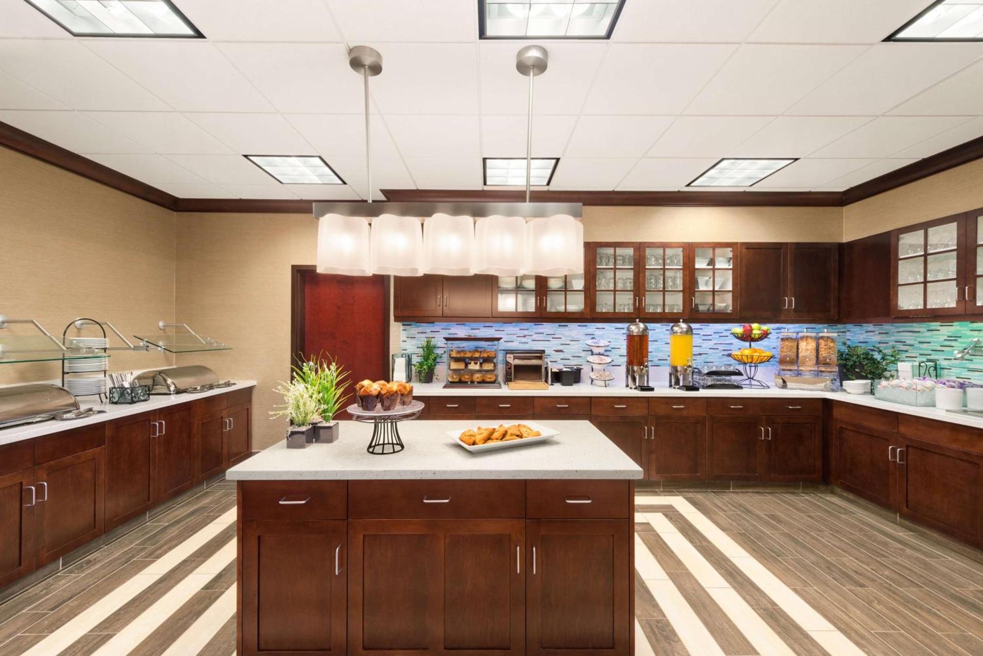 Homewood Suites by Hilton Atlanta Perimeter Center photo 10