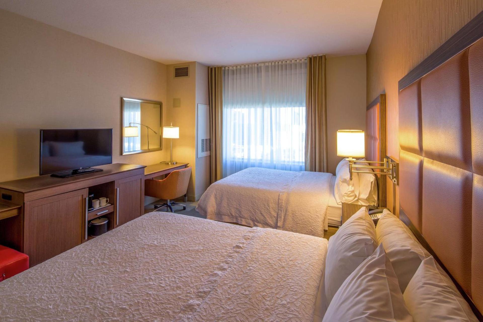 Hampton Inn Houston Downtown photo 13