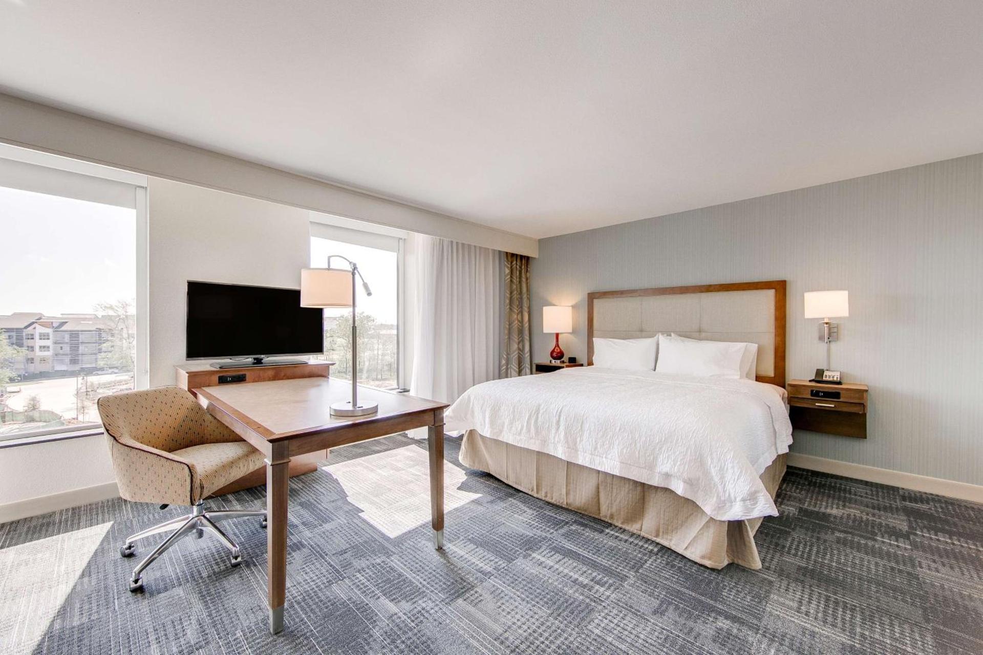 Hampton Inn & Suites North Houston Spring photo 18